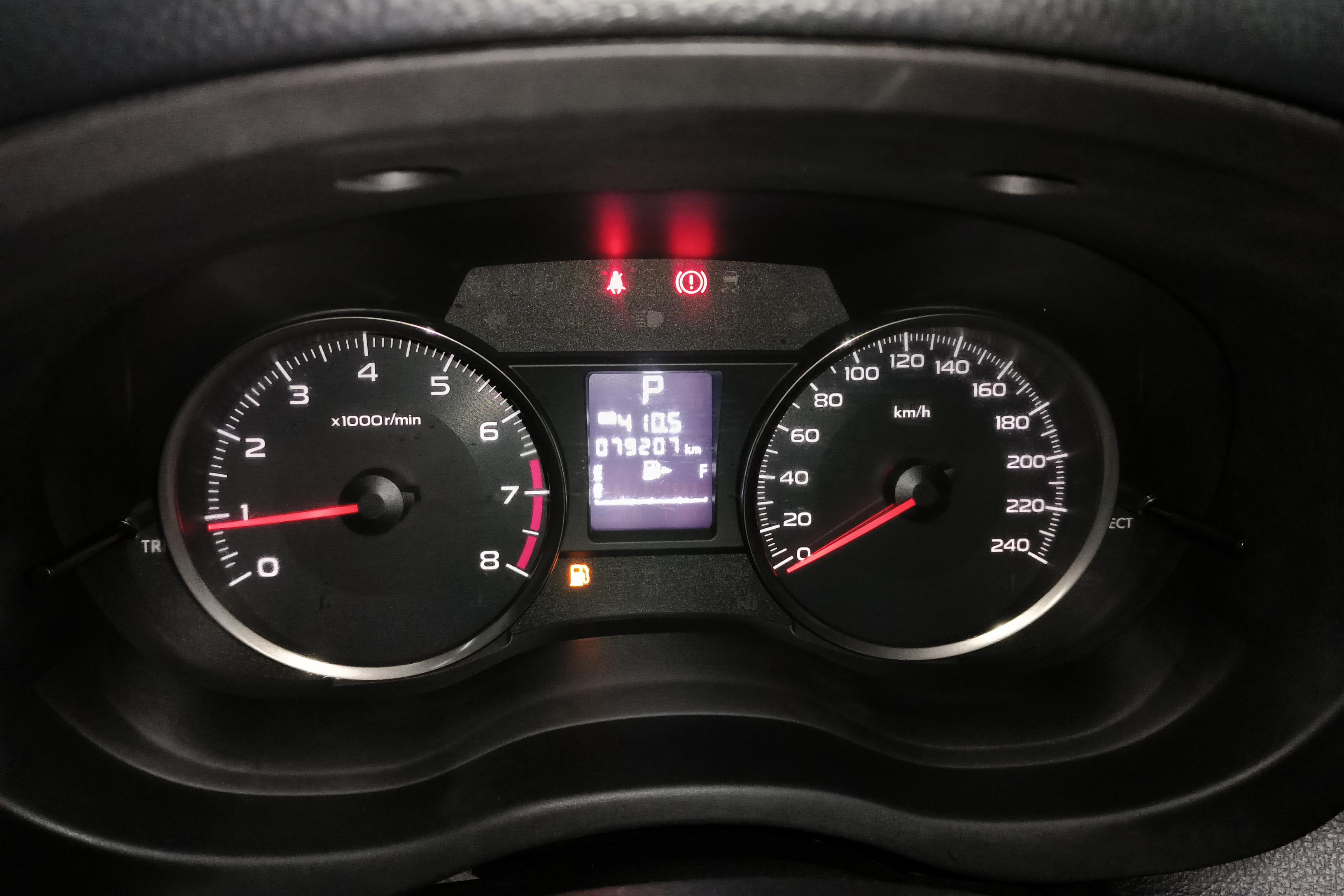 斯巴鲁XV [进口] 2014款 2.0L 自动 四驱 舒适版 