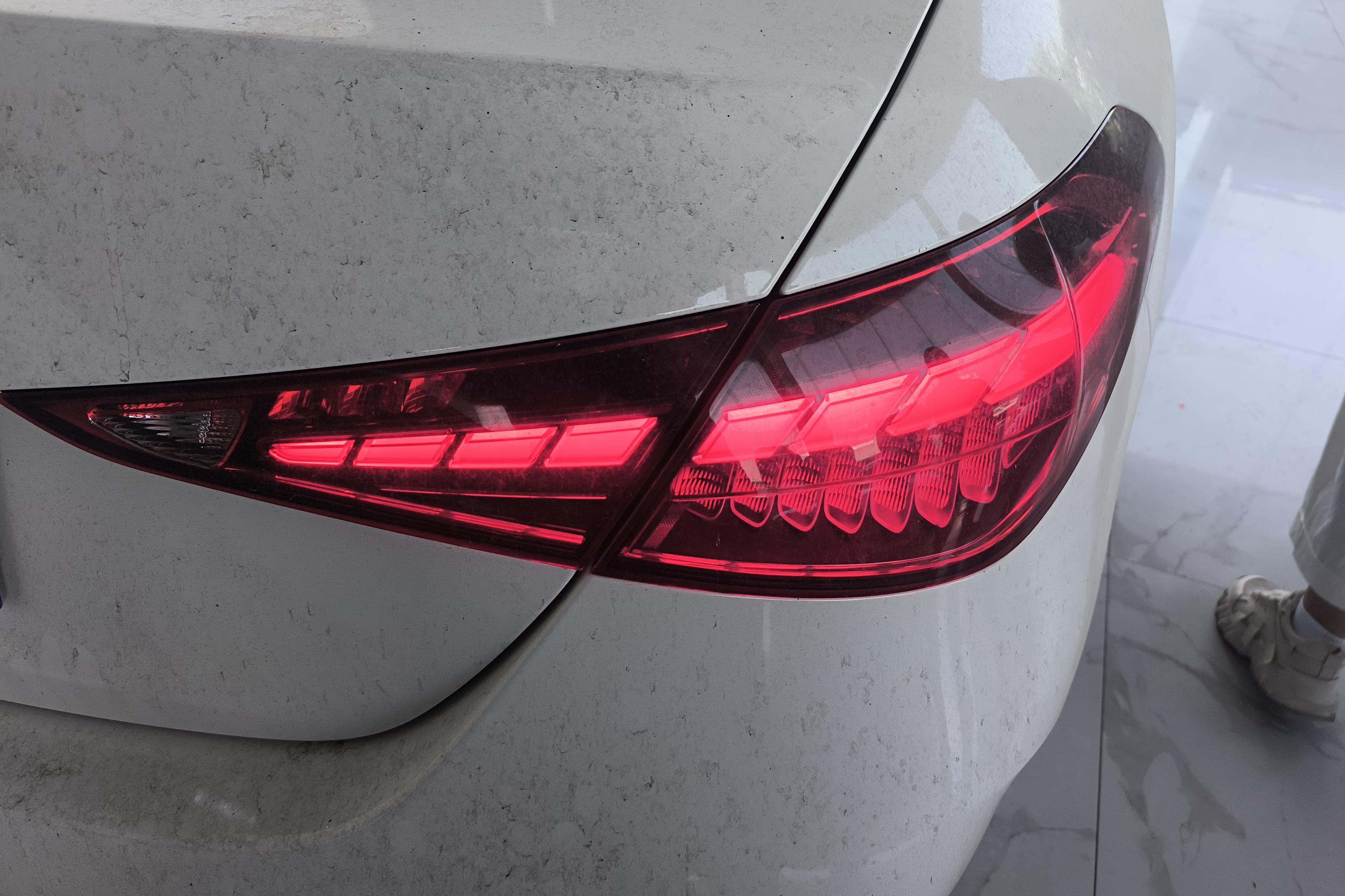【天津二手奔驰C级】奔驰C级 C200L 2023款 1.5T 自动 运动版