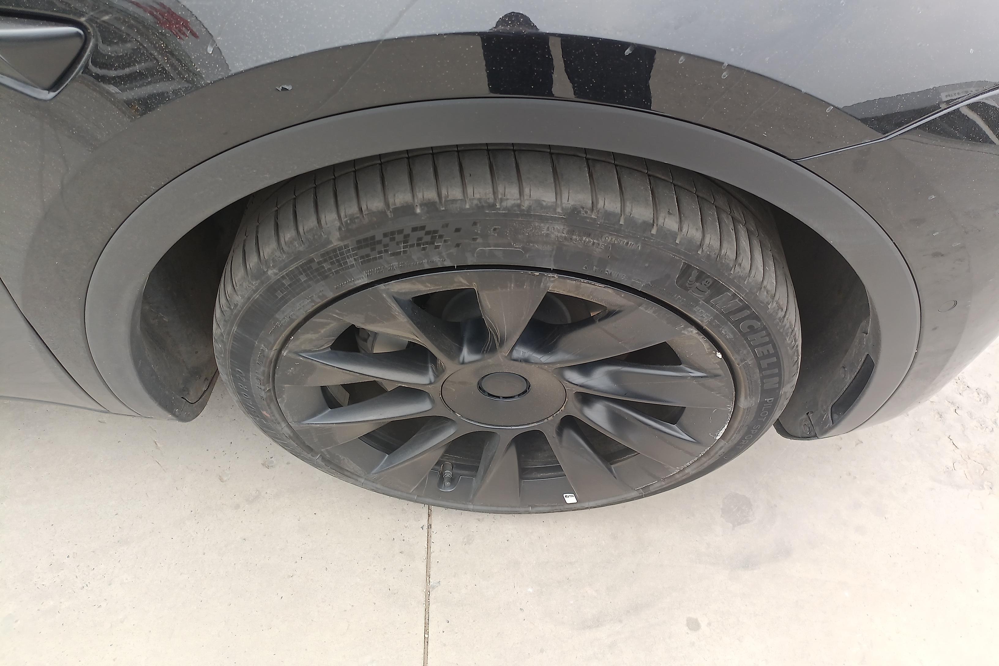 特斯拉MODEL Y 2022款 0.0T 自动 改款后轮驱动版 