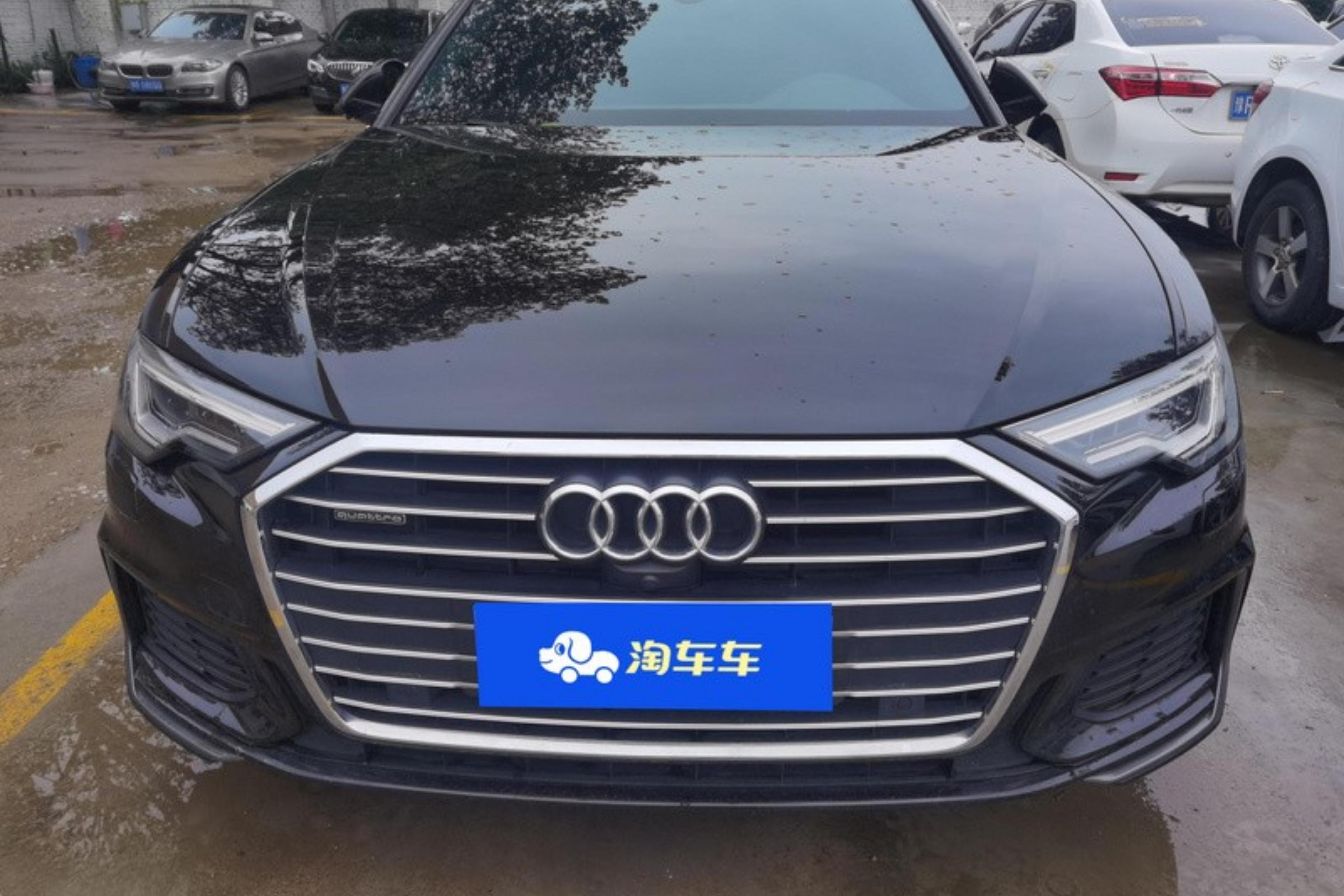 奥迪A6L 45TFSI 2022款 2.0T 自动 尊享动感型 (国Ⅵ) 