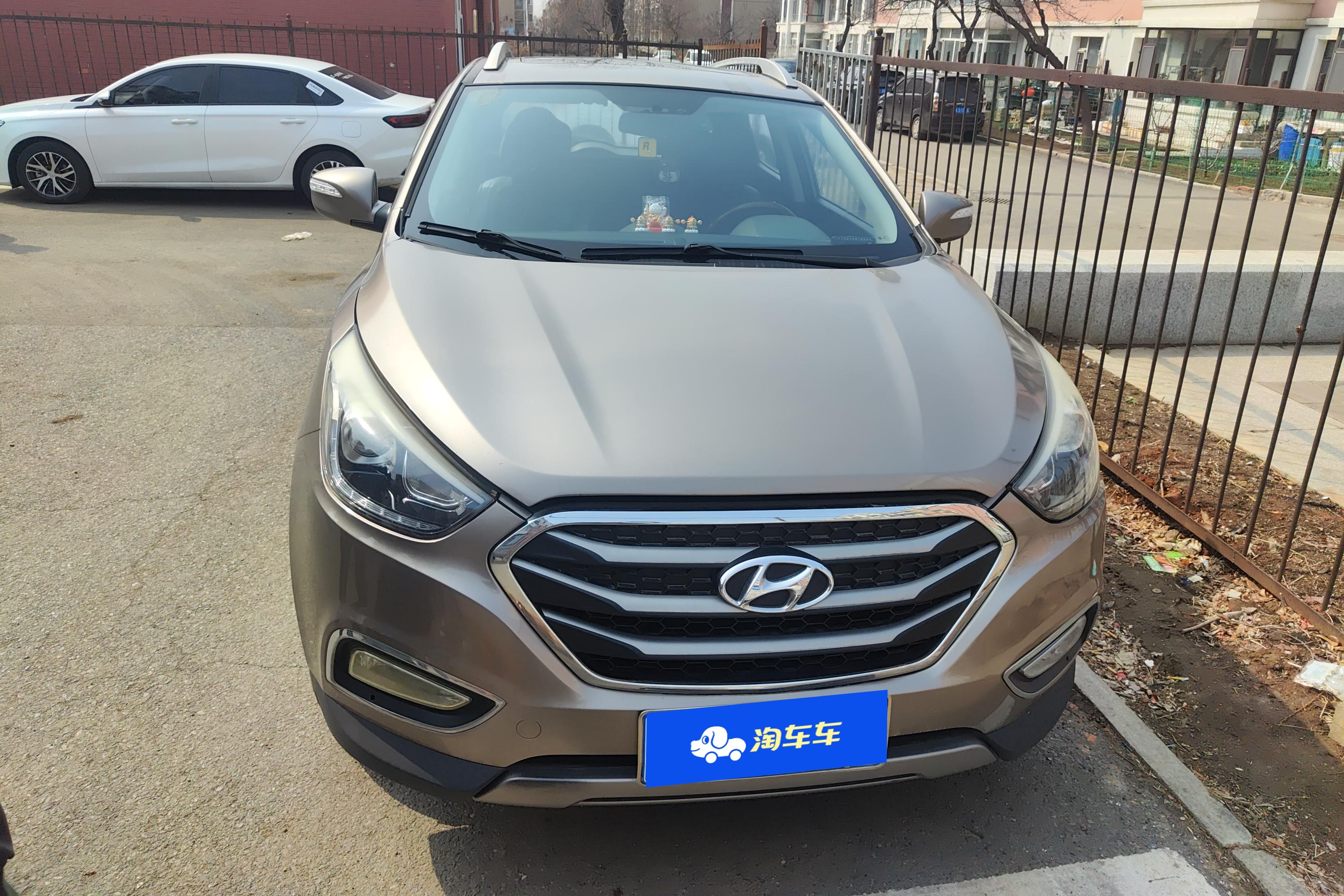 现代ix35 2015款 2.0L 自动 前驱 GL舒适型 (国Ⅳ) 
