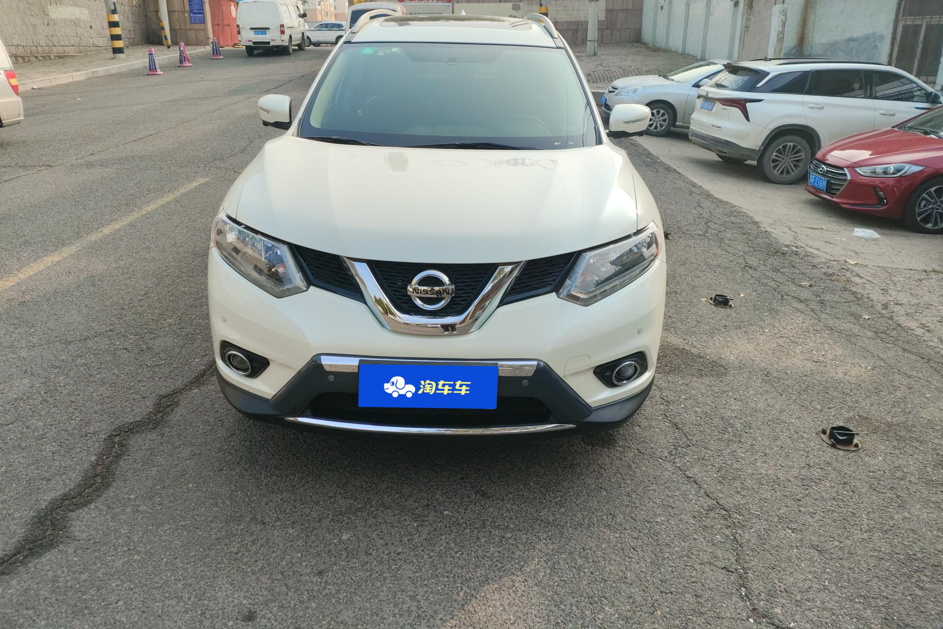 日产奇骏 2014款 2.0L 自动 前驱 舒适版 (国Ⅳ) 