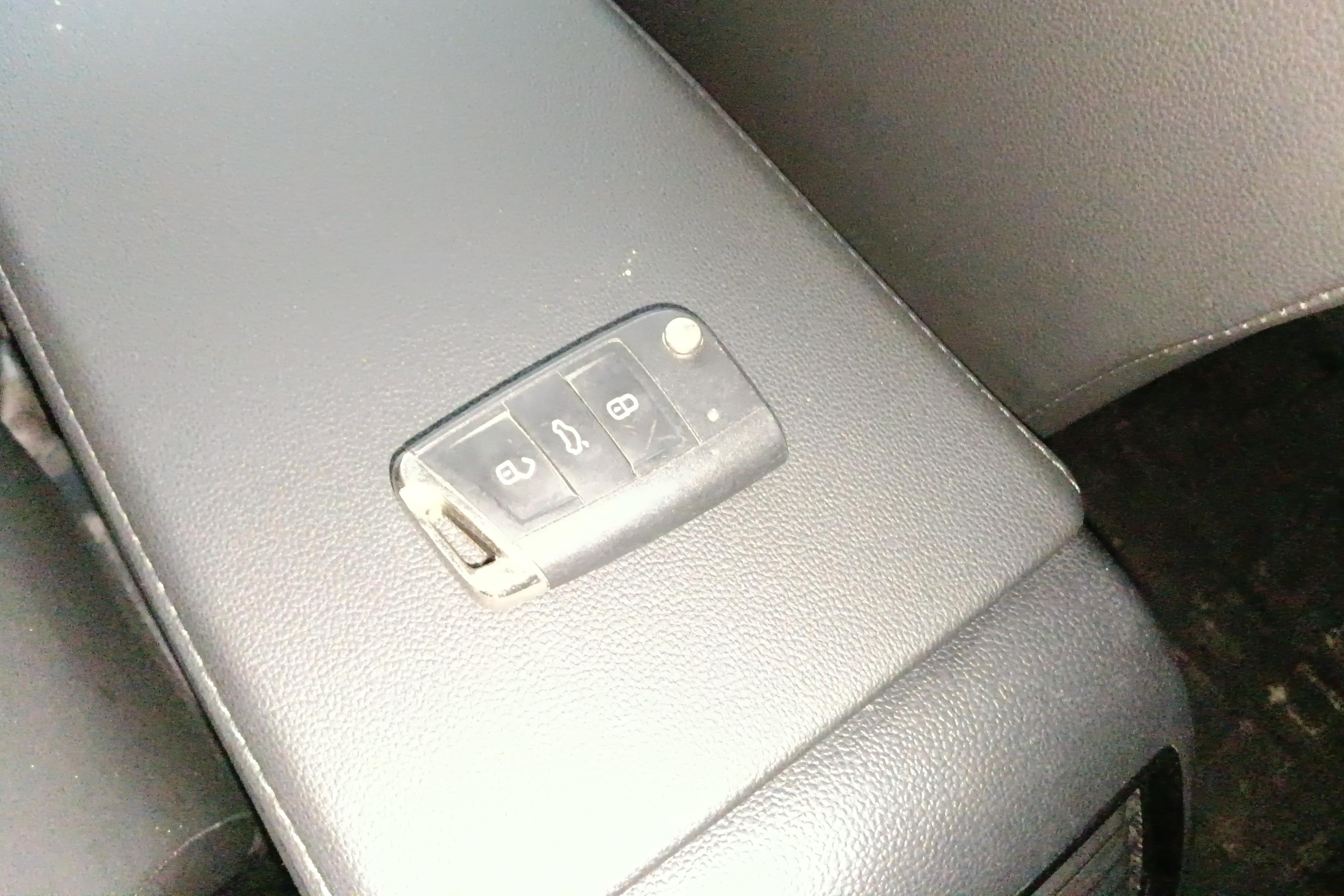 大众速腾 2019款 1.4T 自动 280TSI舒适型 (国Ⅴ) 