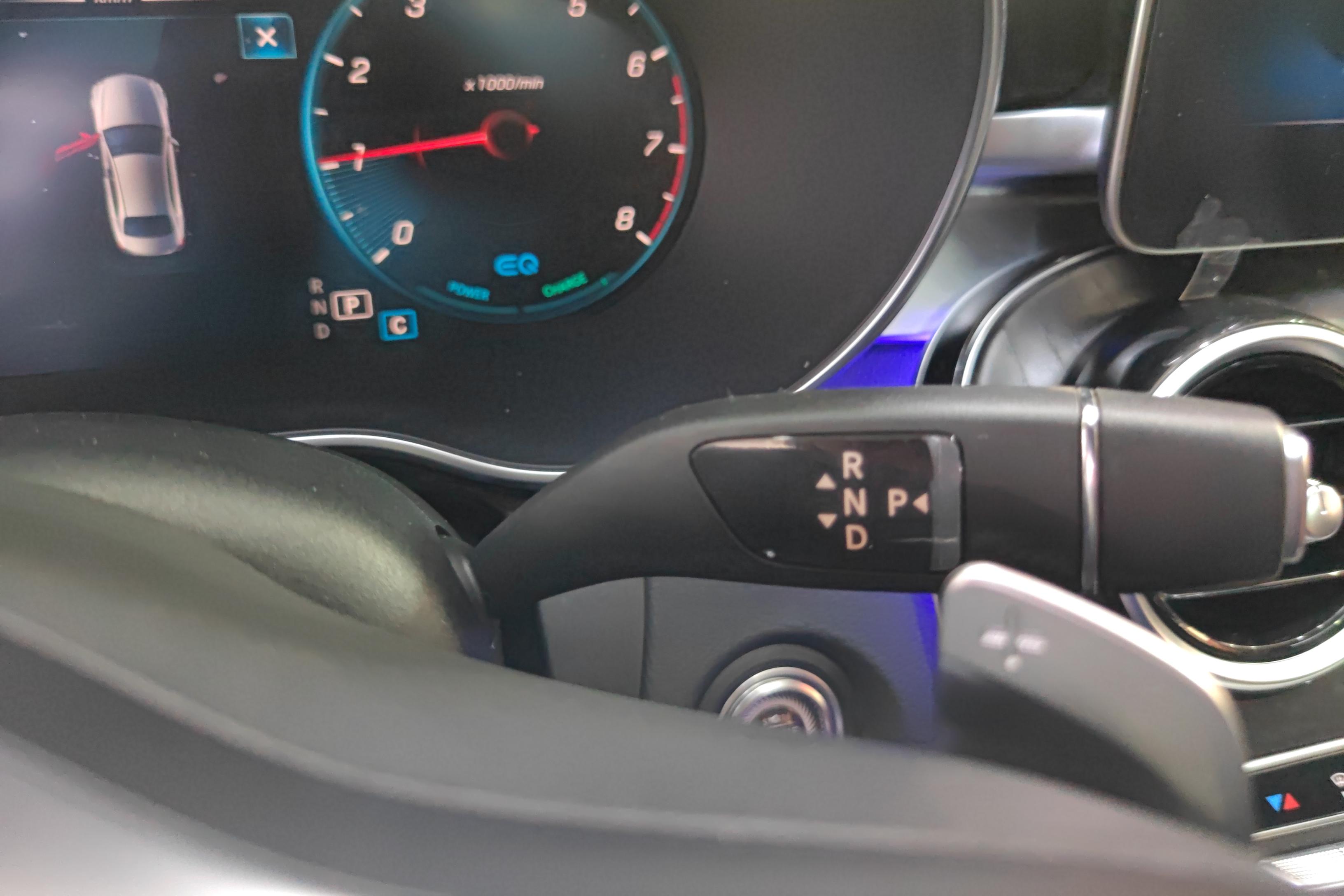 奔驰C级 C260L 2020款 1.5T 自动 改款 (国Ⅵ) 