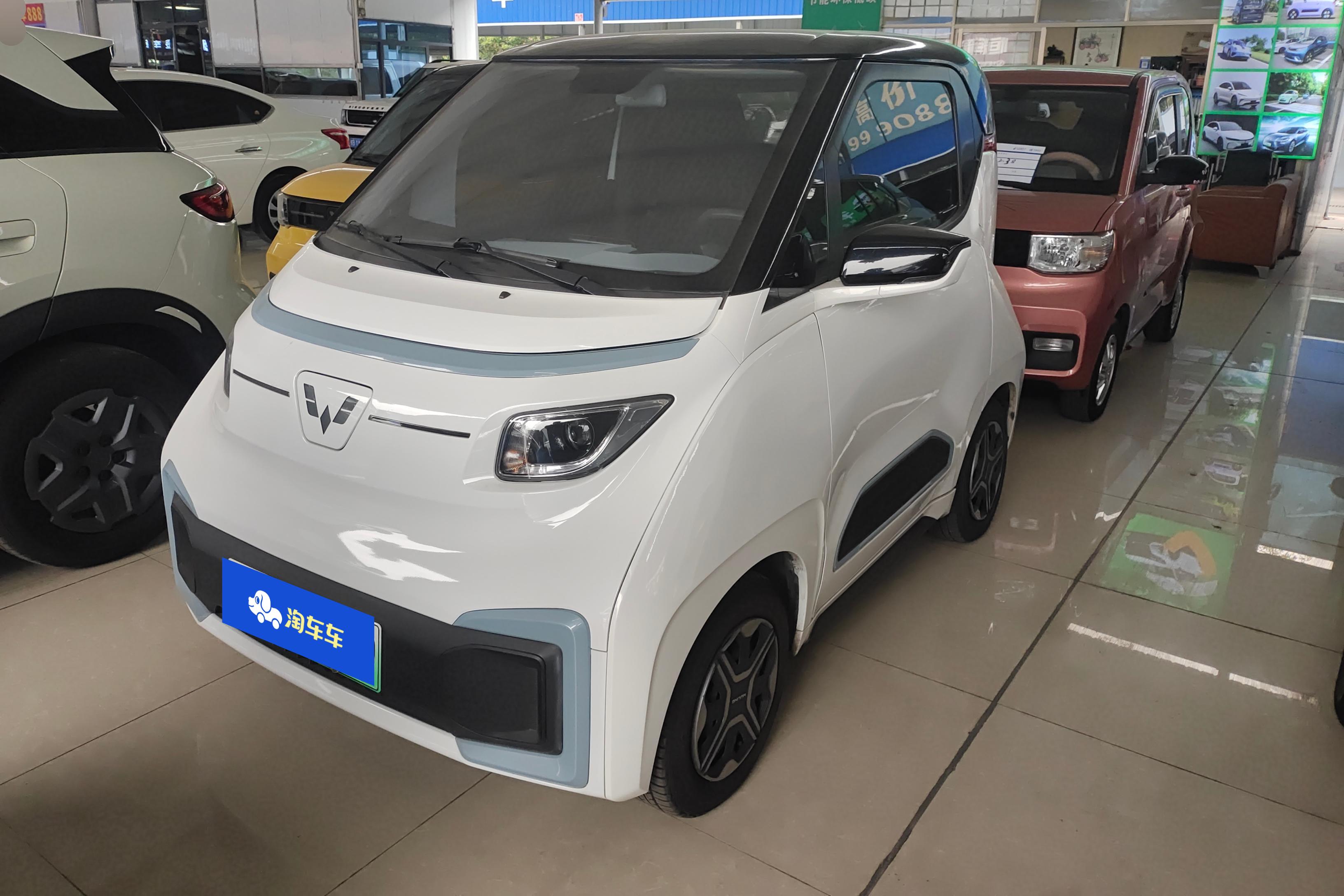 五菱NanoEV 2021款 0.0T 自动 热爱款 