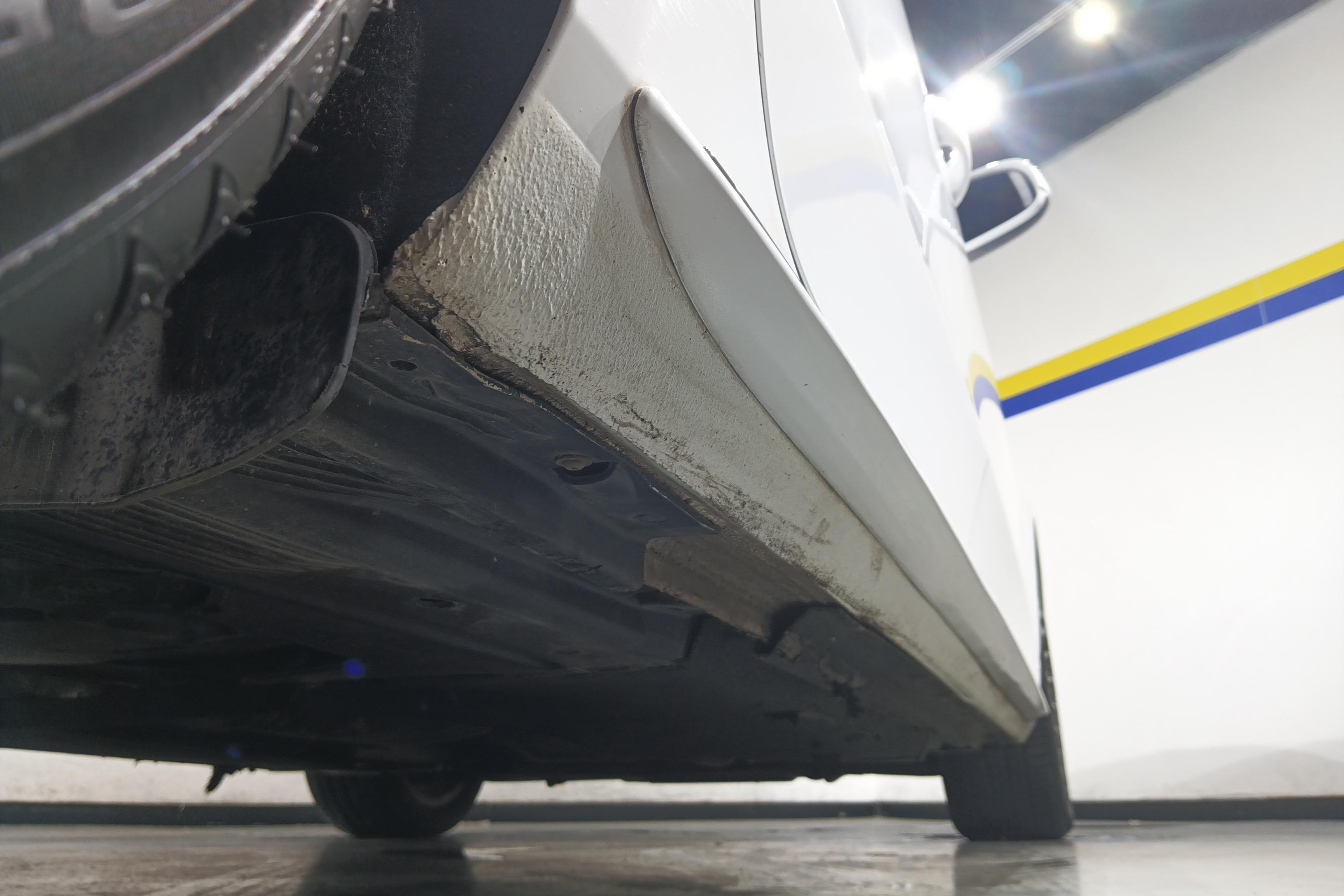 奥迪A4L 2016款 2.0T 自动 标准型典藏版 (国Ⅴ) 