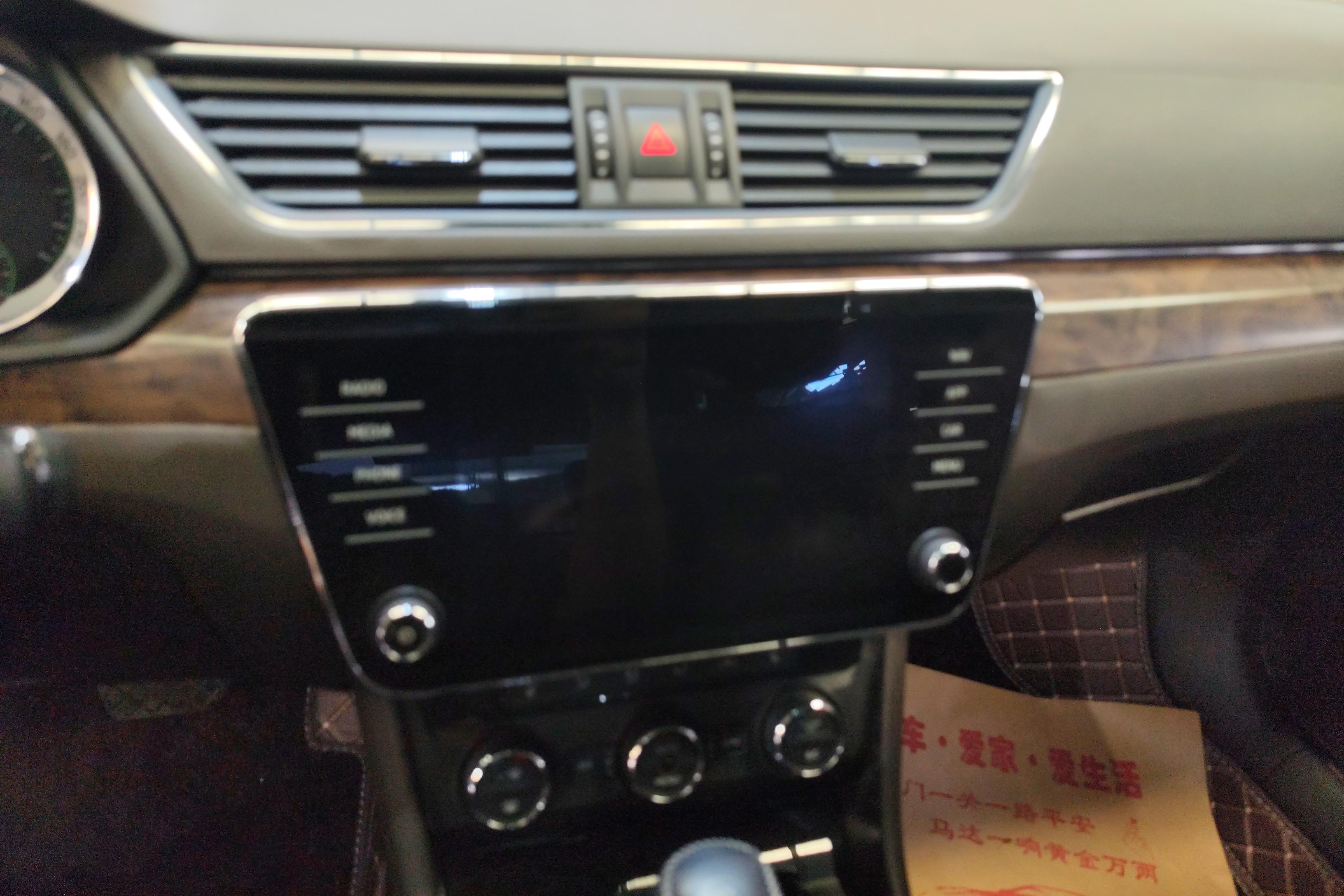 斯柯达速派 2018款 2.0T 自动 380TSI旗舰版 (国Ⅴ) 