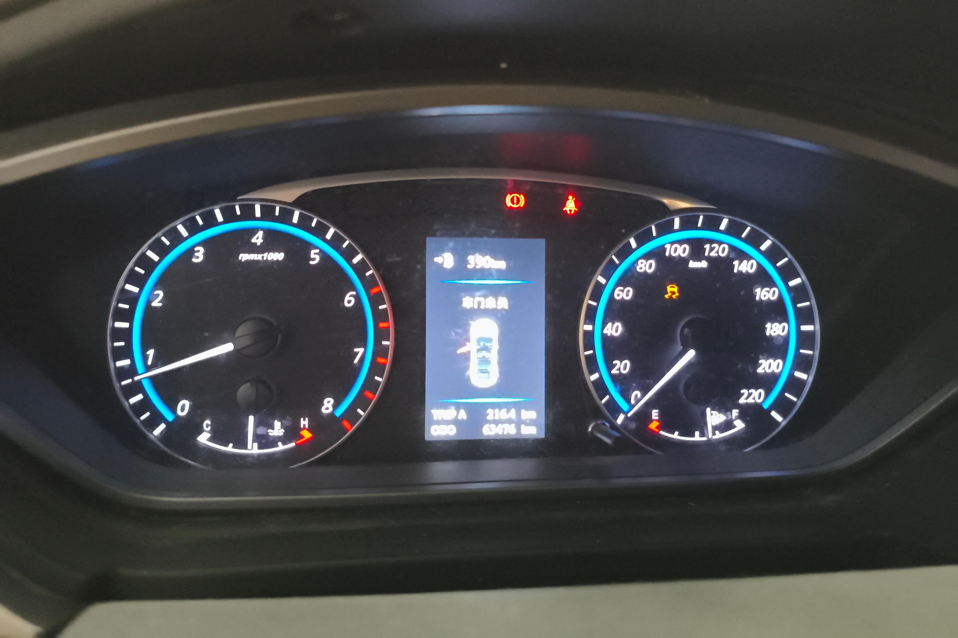 海马M6 2015款 1.5T 手动 运动智能型 (国Ⅴ) 