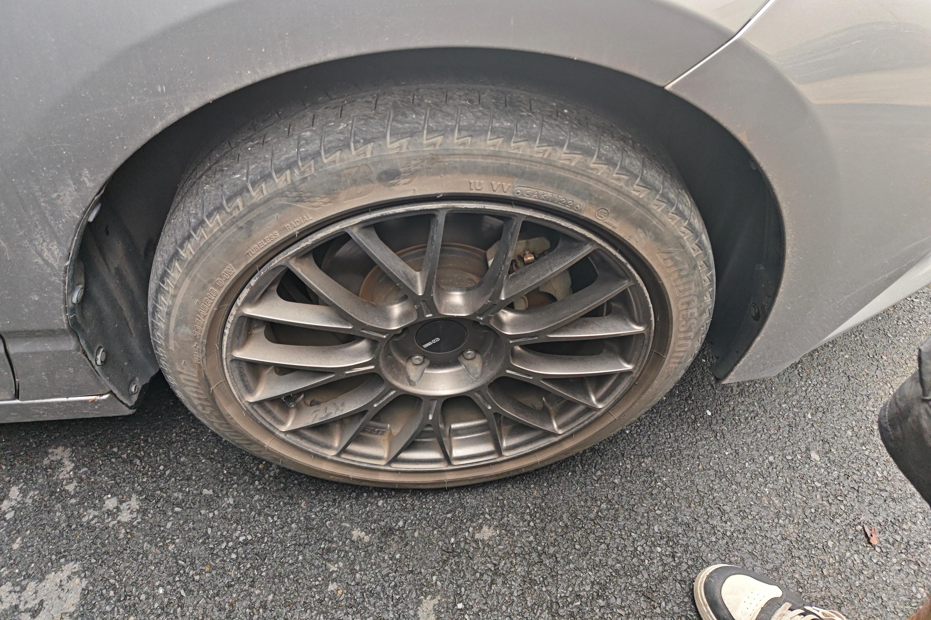 丰田亚洲龙 双擎 2019款 2.5L 自动 豪华版 (国Ⅵ) 
