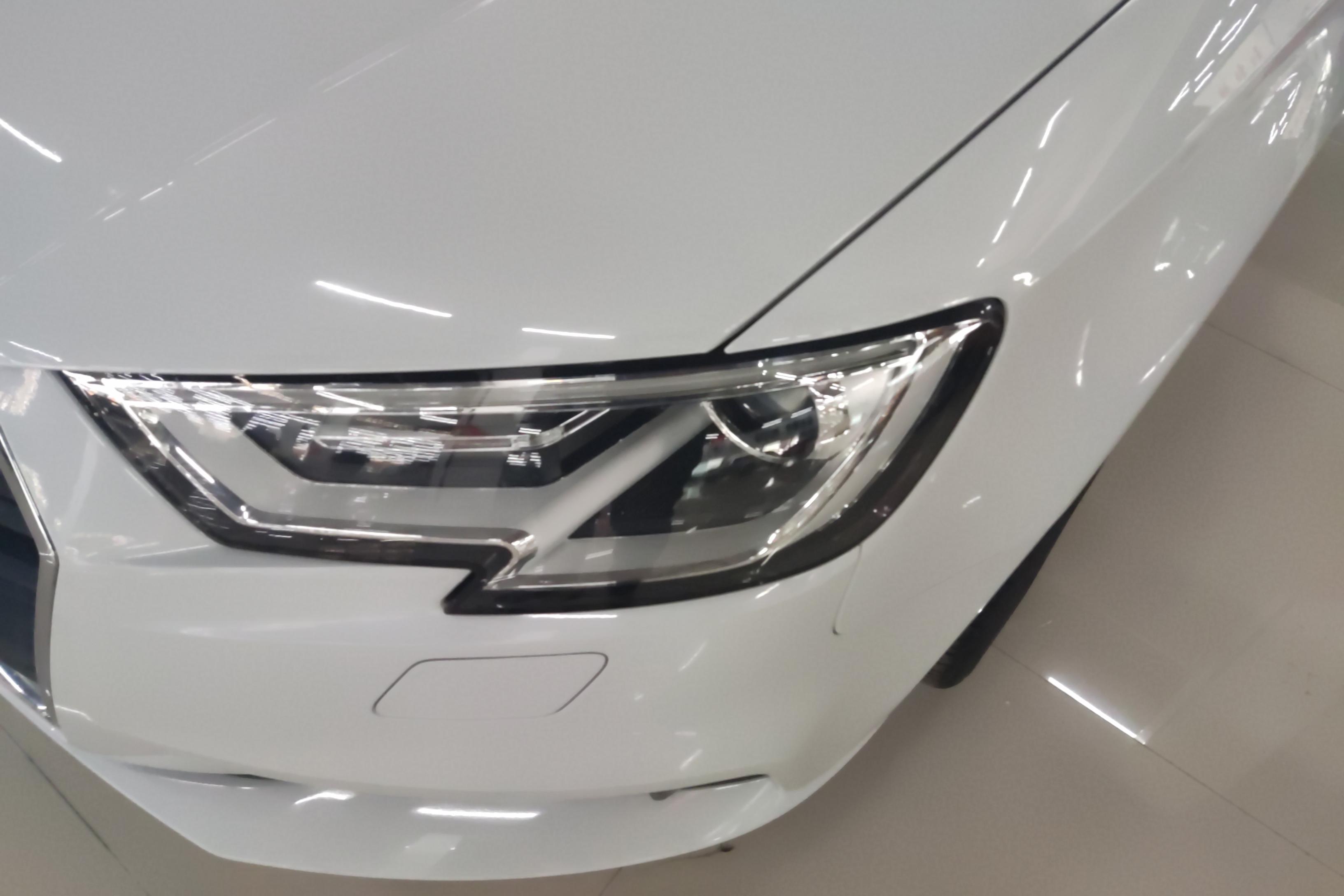 奥迪A3 35TFSI 2018款 1.4T 自动 汽油 进取型30周年Sportback (国Ⅴ) 