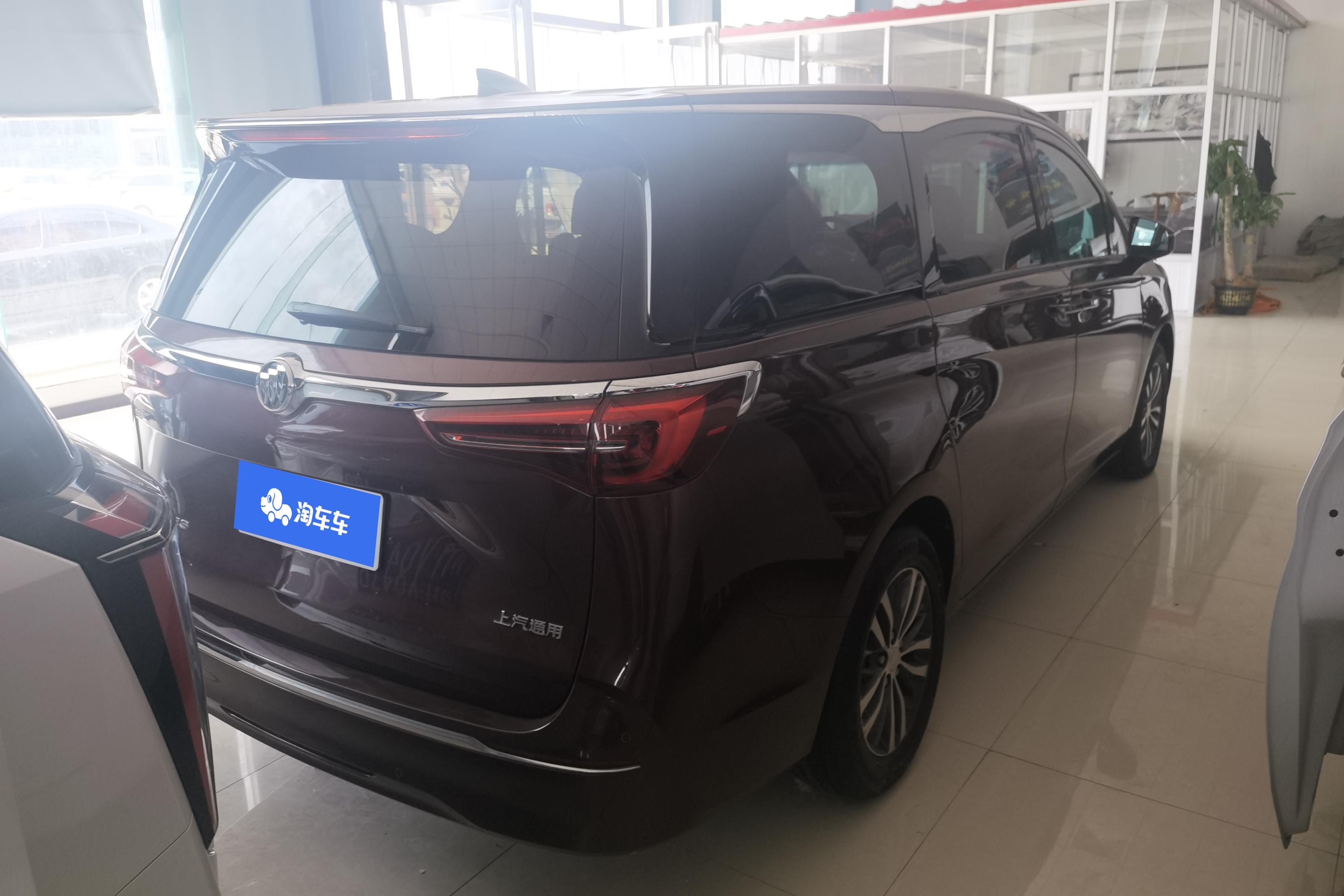 别克GL8 2022款 2.0T 自动 7座 653T尊享型 (国Ⅵ) 