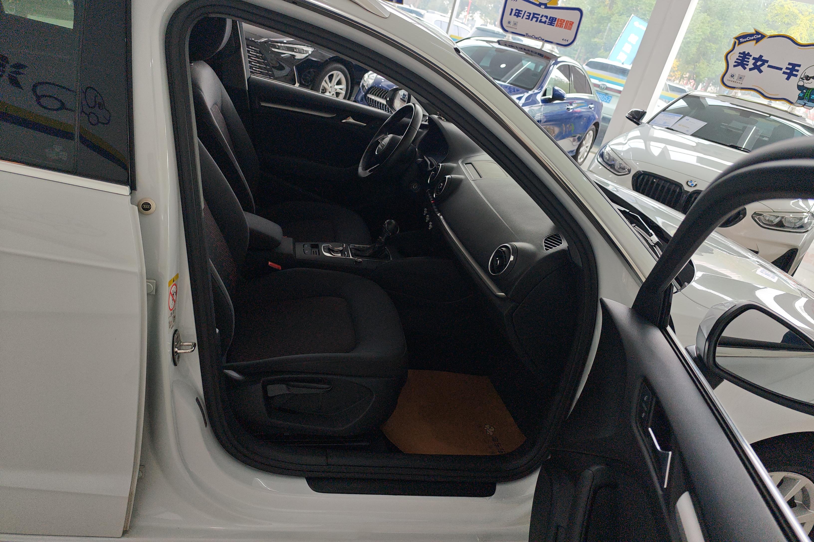 奥迪A3 35TFSI 2019款 1.4T 自动 汽油 进取型Sportback (国Ⅵ) 