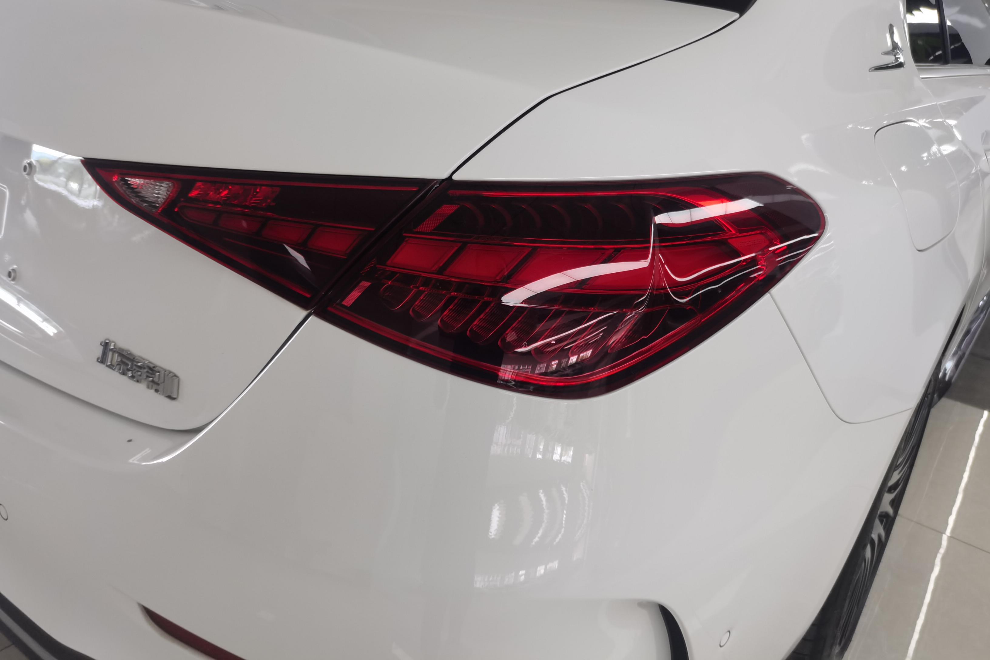 奔驰C级 C260L 2022款 1.5T 自动 改款运动版 (国Ⅵ) 