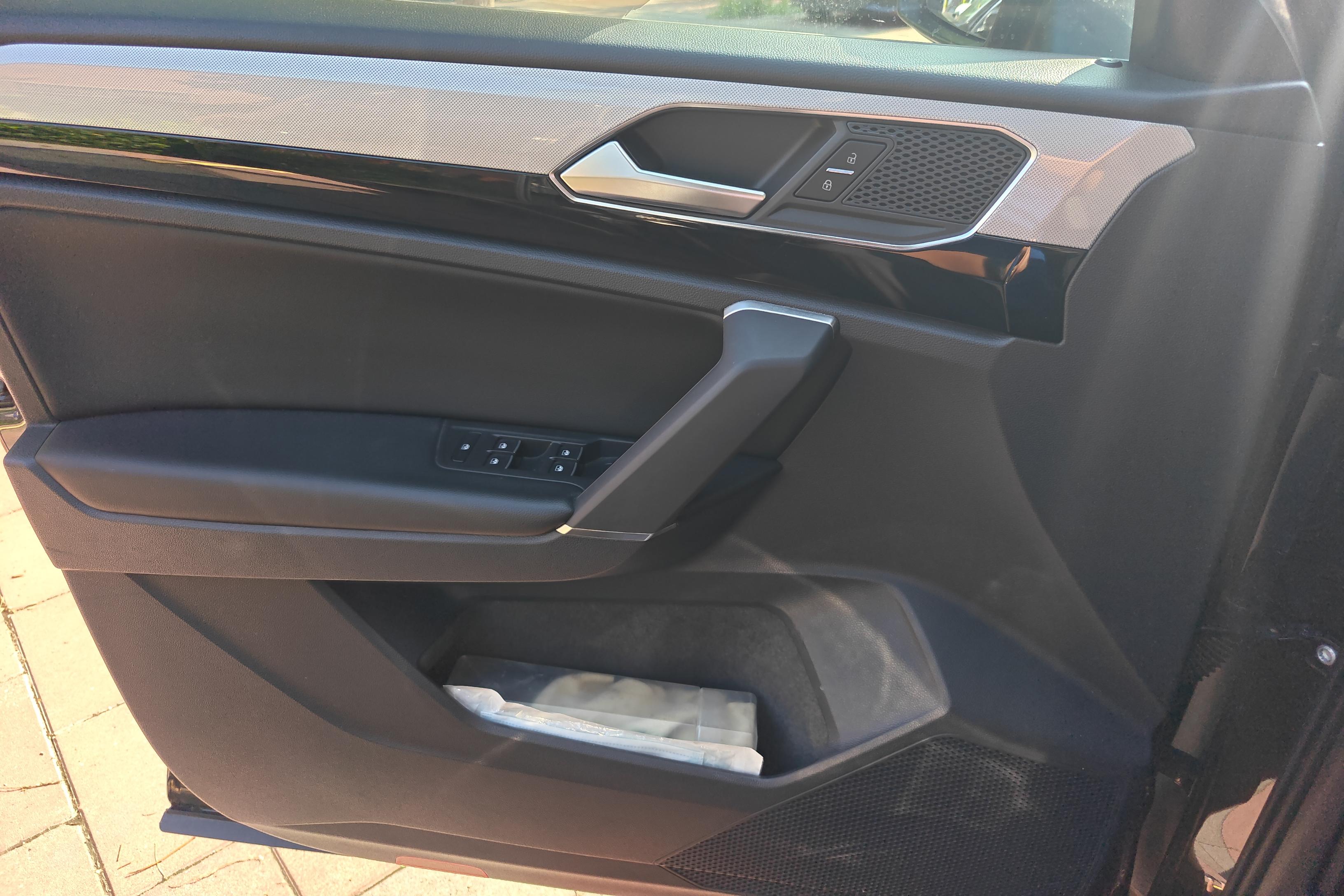 大众探岳 2019款 2.0T 自动 前驱 330TSI豪华型 (国Ⅵ) 