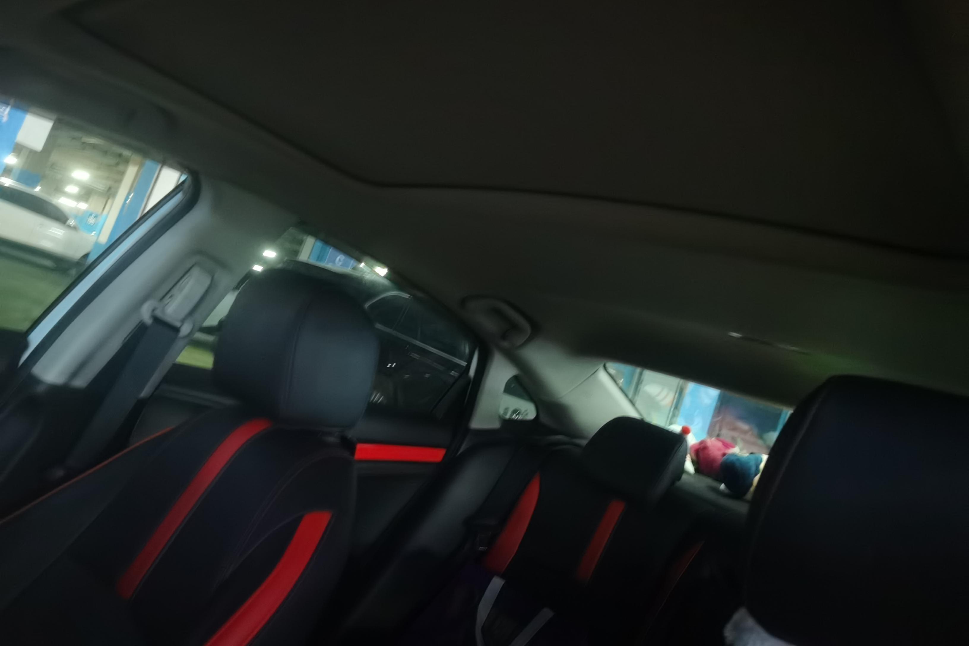 本田思域 2016款 1.5T 自动 豪华版220TURBO (国Ⅴ) 