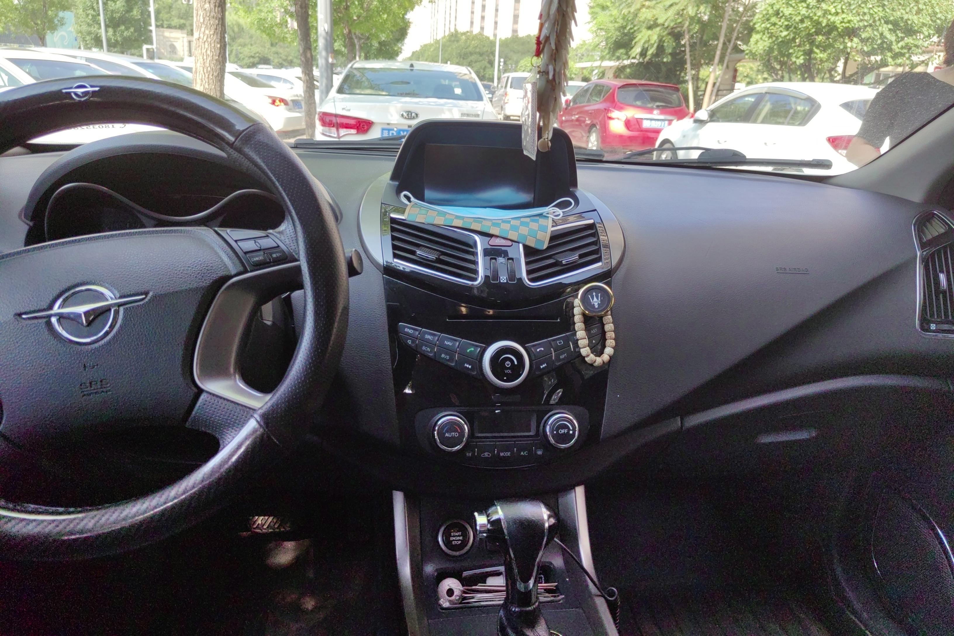 海马S5 2015款 1.5T 自动 前驱 旗舰型 (国Ⅴ) 