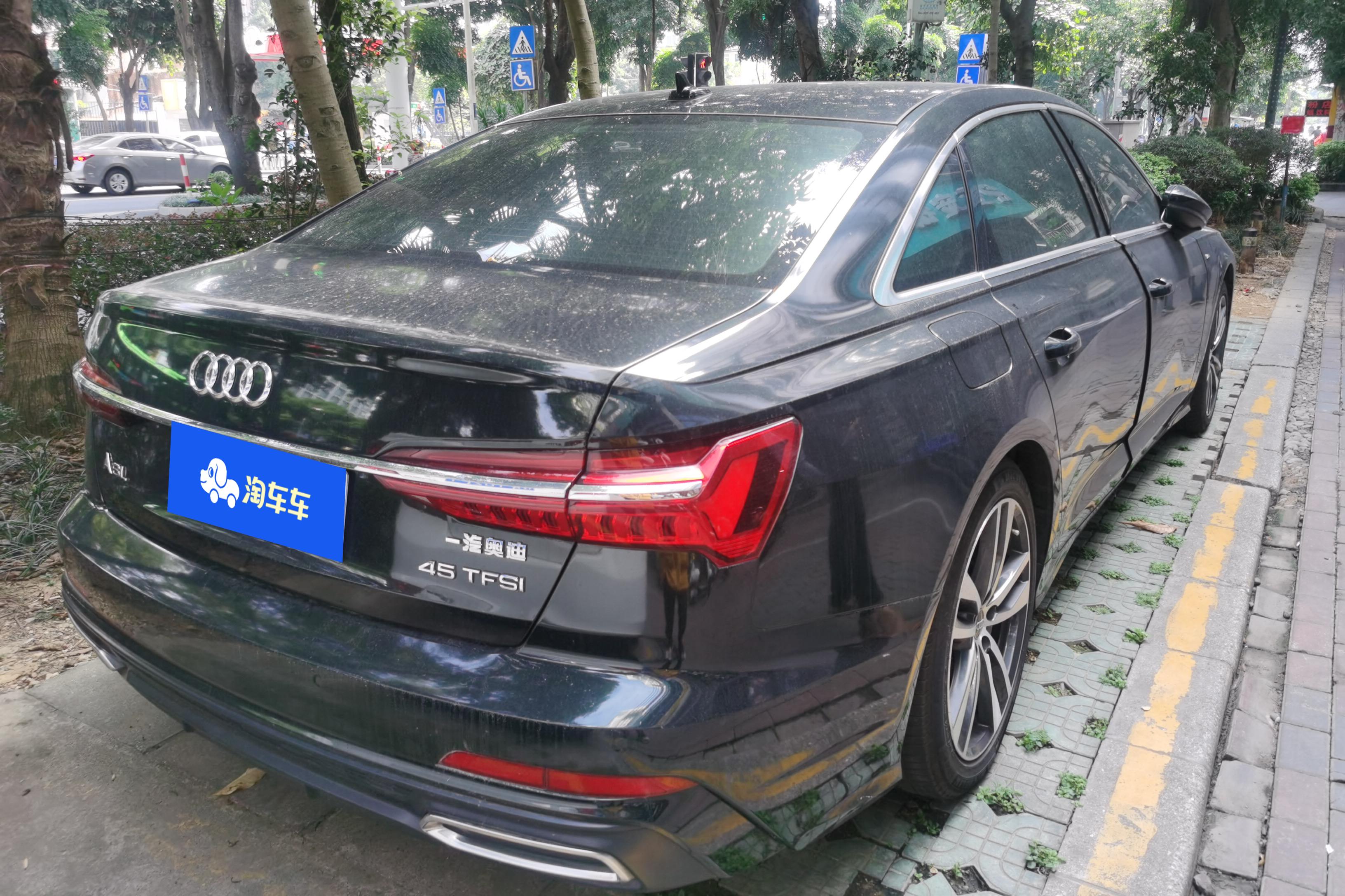 奥迪A6L 45TFSI 2019款 2.0T 自动 臻选动感型 (国Ⅵ) 