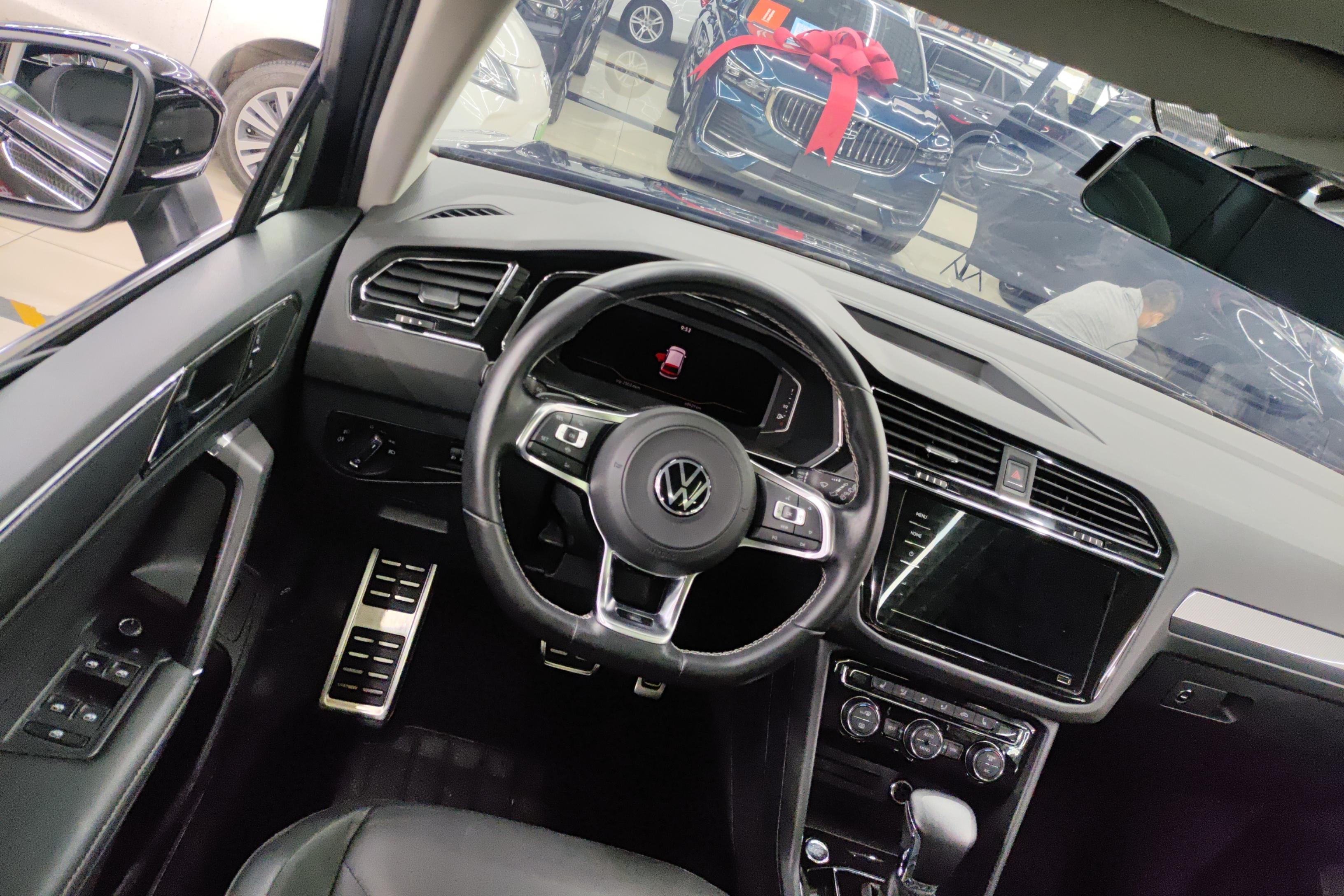 大众途观L R-Line 2021款 2.0T 自动 330TSI越享版 (国Ⅵ) 