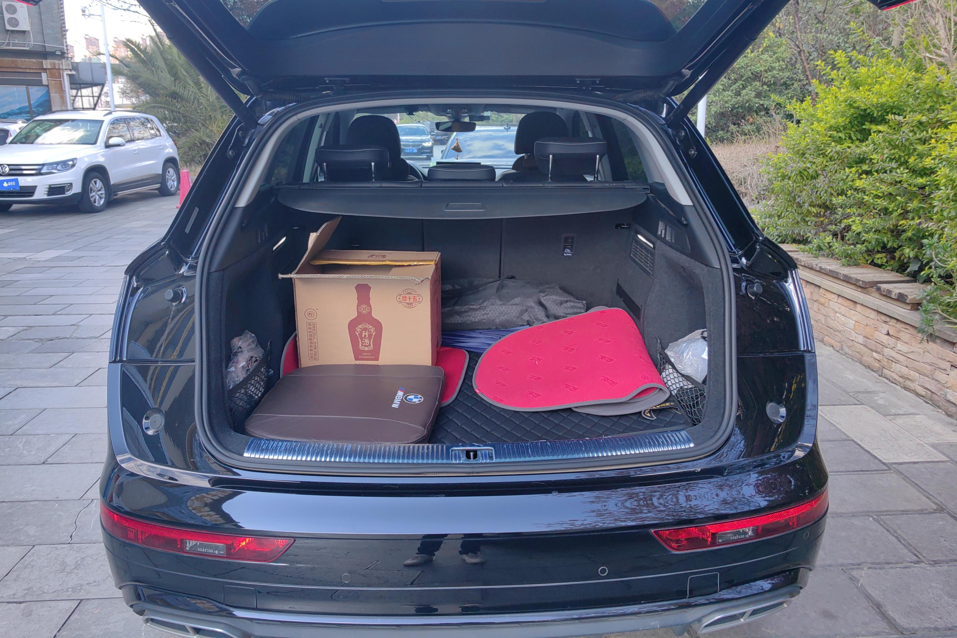 奥迪Q5L 45TFSI 2022款 2.0T 自动 改款臻选动感型 (国Ⅵ) 