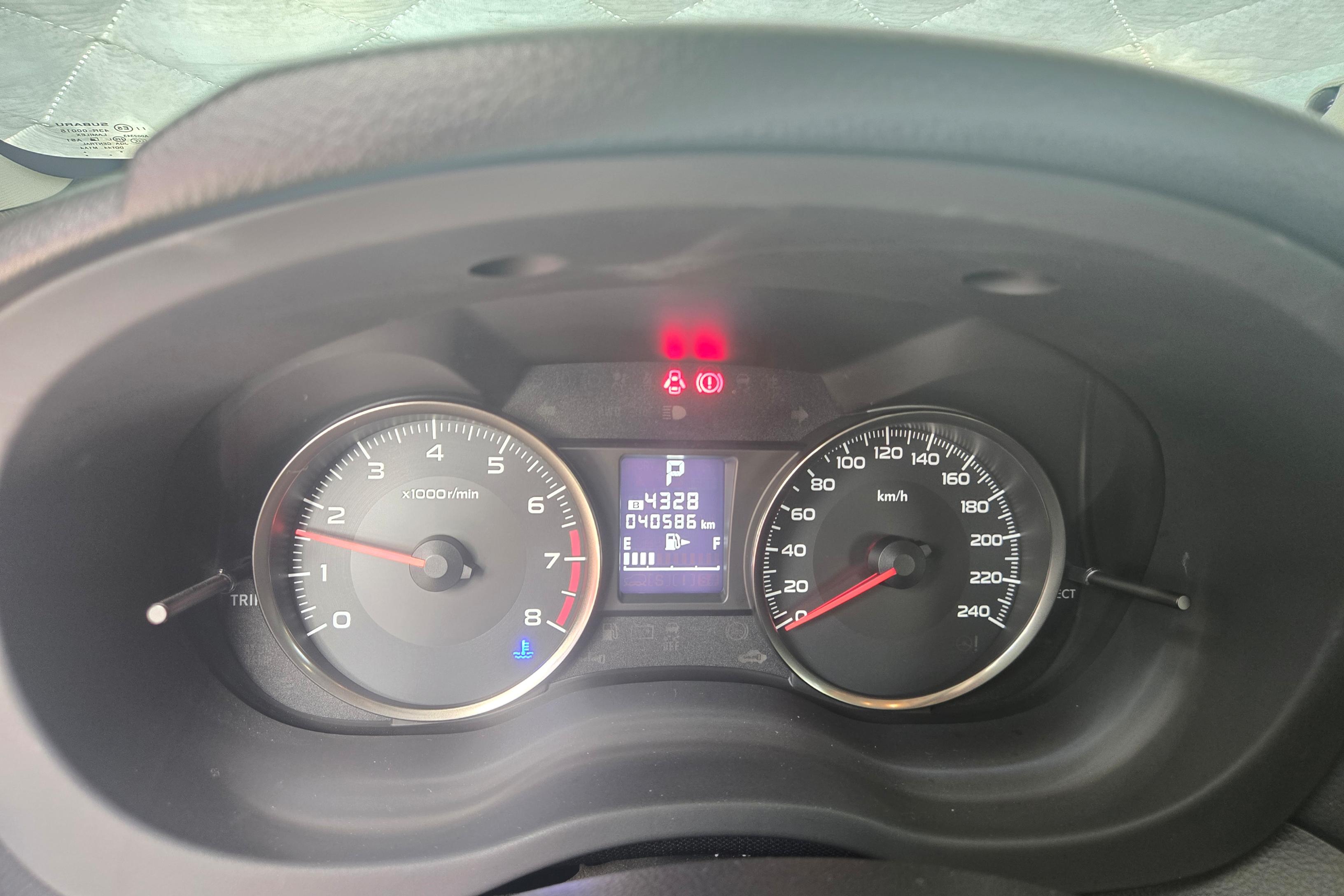 斯巴鲁XV [进口] 2012款 2.0L 自动 四驱 舒适版 