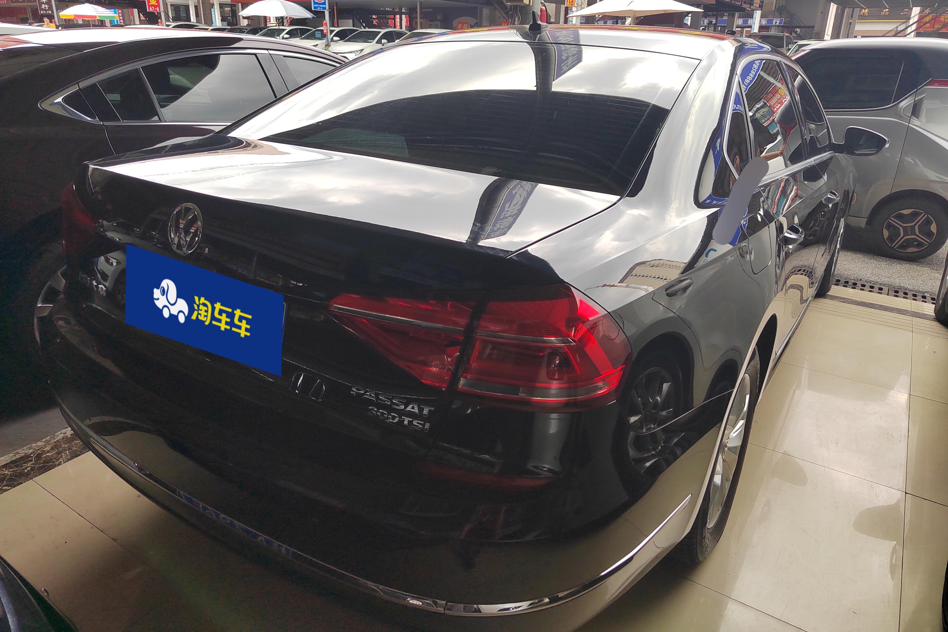 大众帕萨特 2015款 1.8T 自动 汽油 尊荣版 (国Ⅳ) 