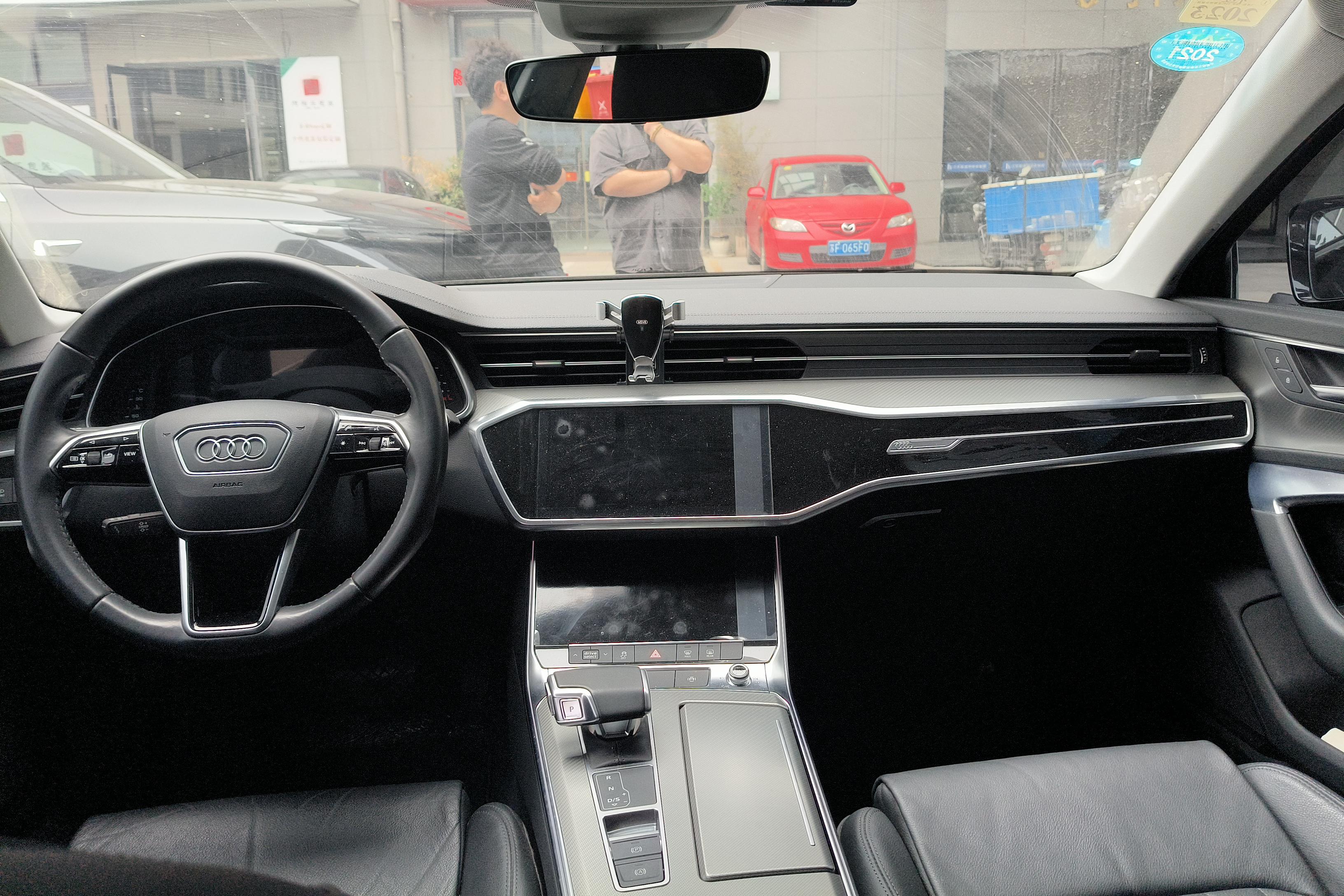 奥迪A6L 45TFSI 2020款 2.0T 自动 臻选致雅型 (国Ⅵ) 