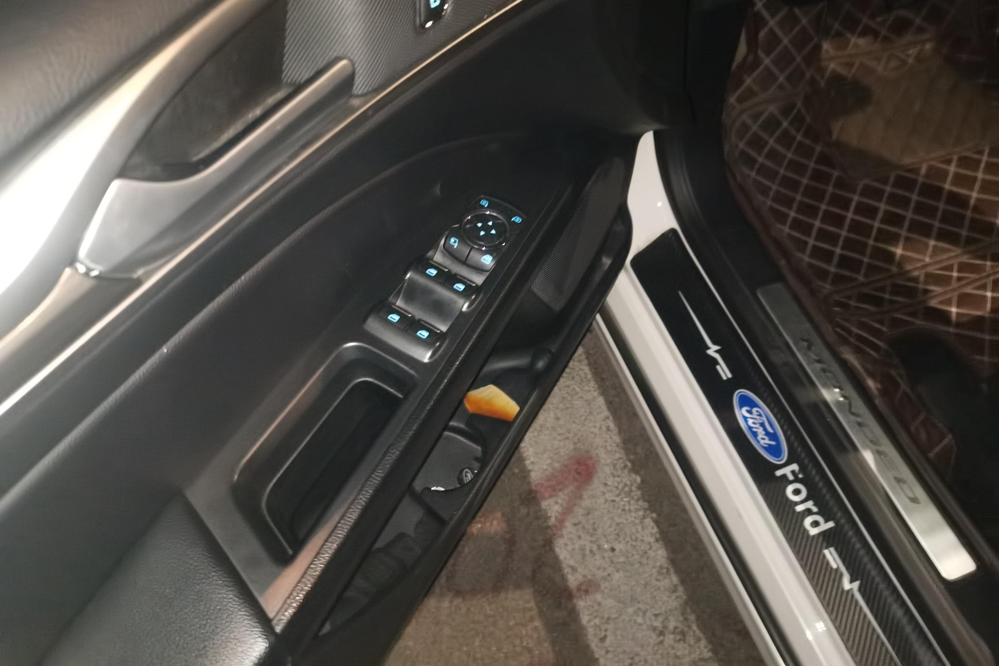 福特蒙迪欧 2020款 1.5T 自动 EcoBoost180时尚型 (国Ⅵ) 