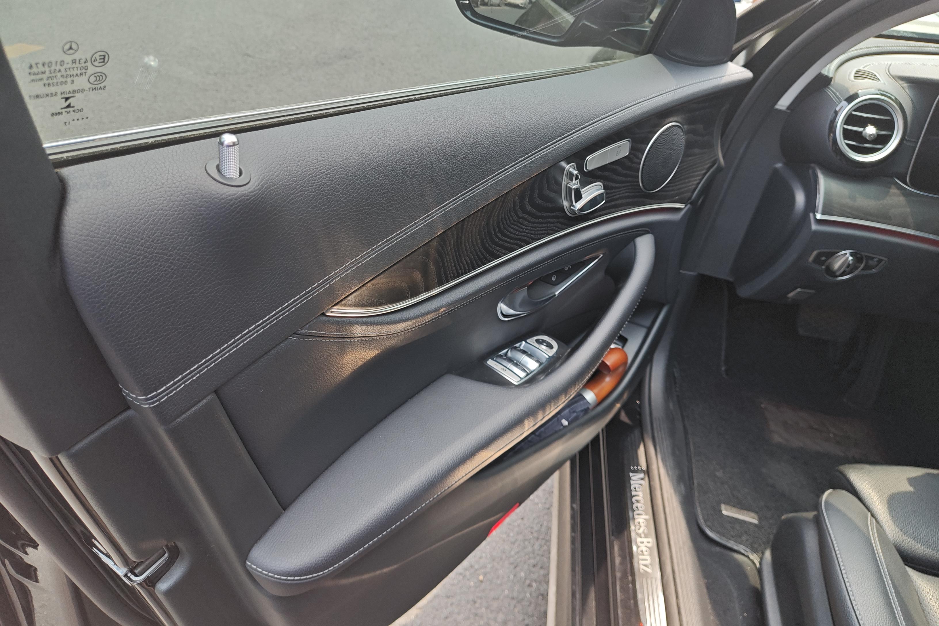 奔驰E级 E200L 2016款 2.0T 自动 汽油 运动型 (国Ⅴ) 