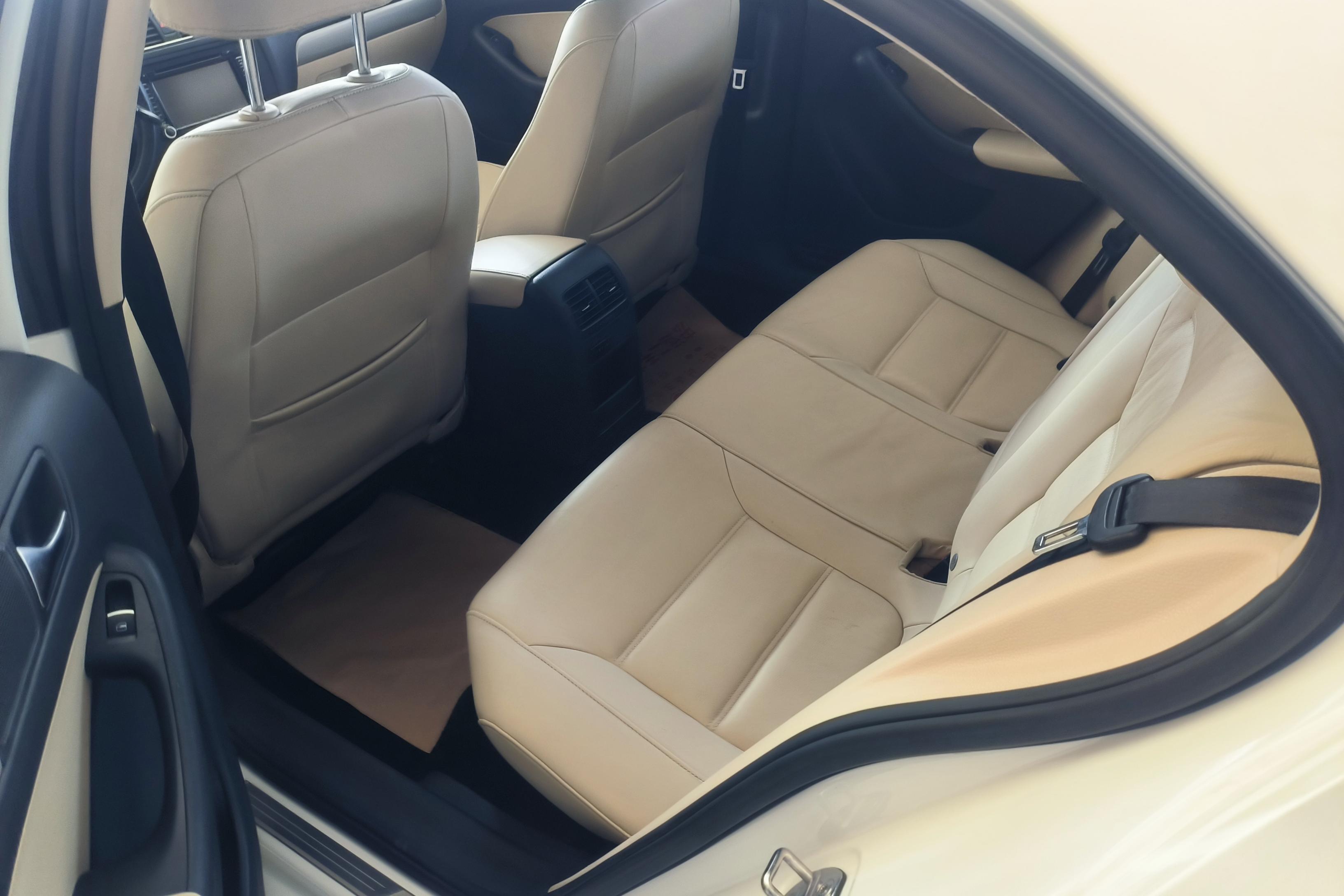 大众速腾 2014款 1.4T 自动 豪华型 (国Ⅳ) 