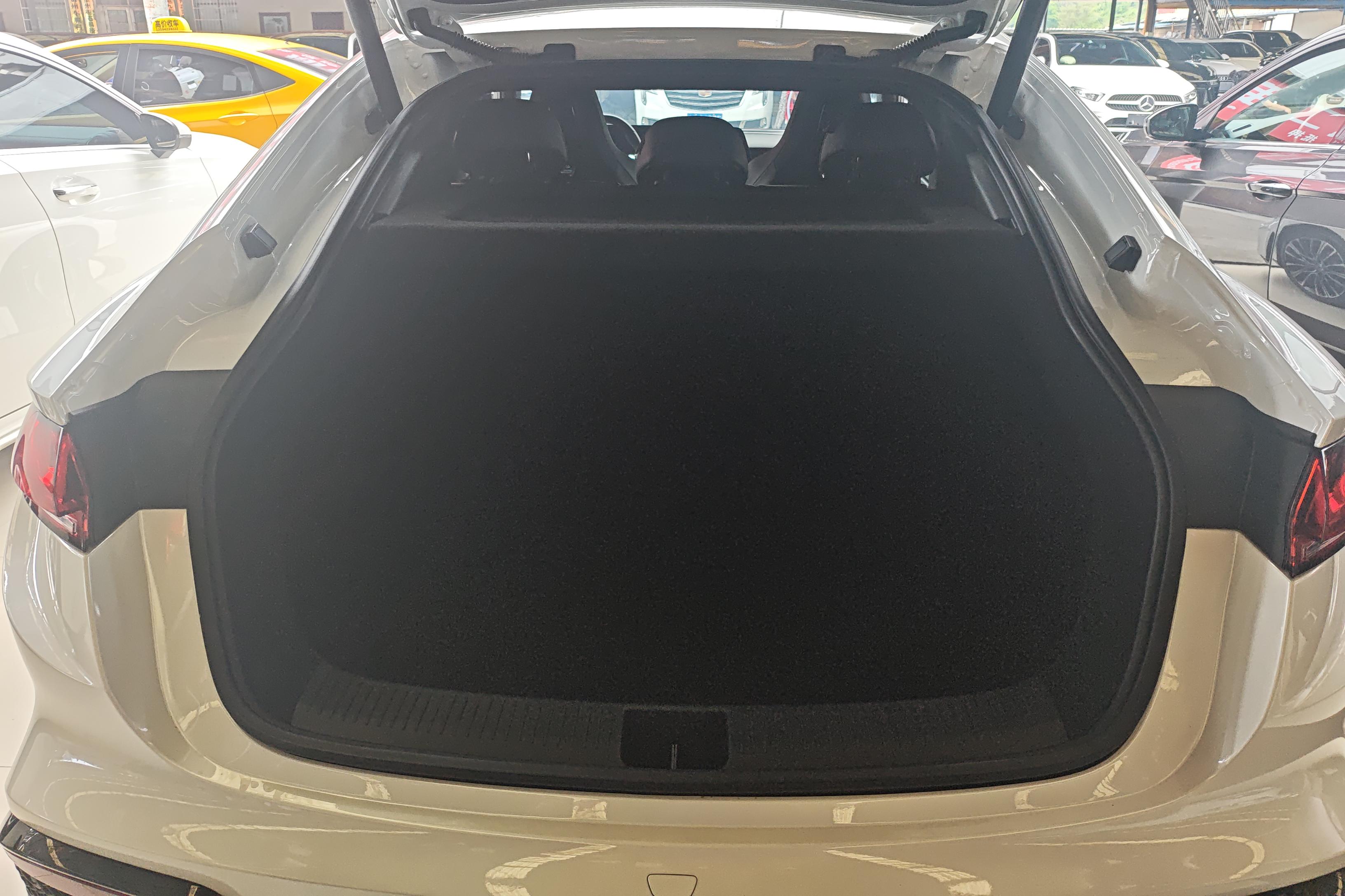 名爵MG7 2023款 2.0T 自动 猎美尊享版 (国Ⅵ) 