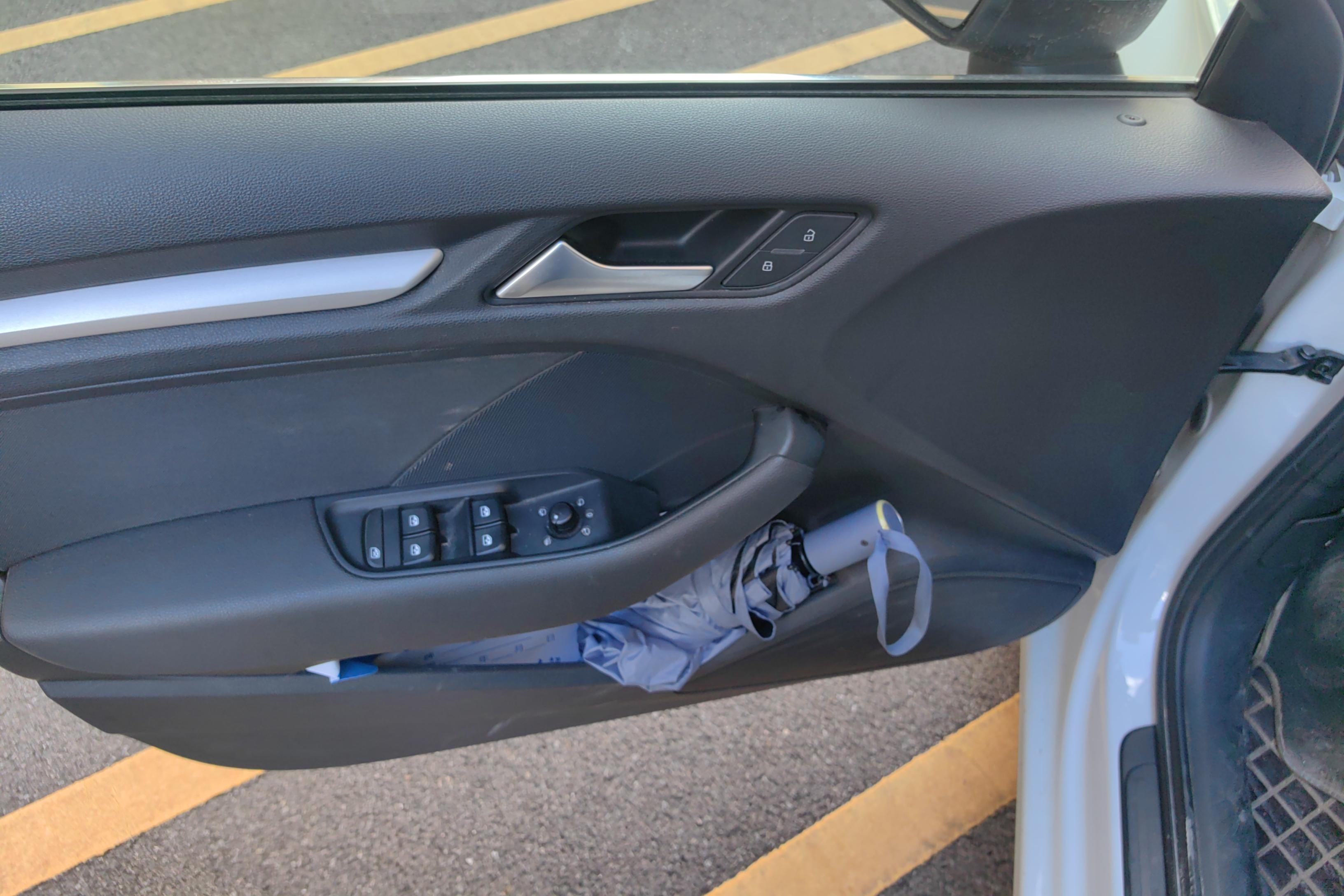 奥迪A3 35TFSI 2020款 1.4T 自动 汽油 进取型Sportback (国Ⅵ) 