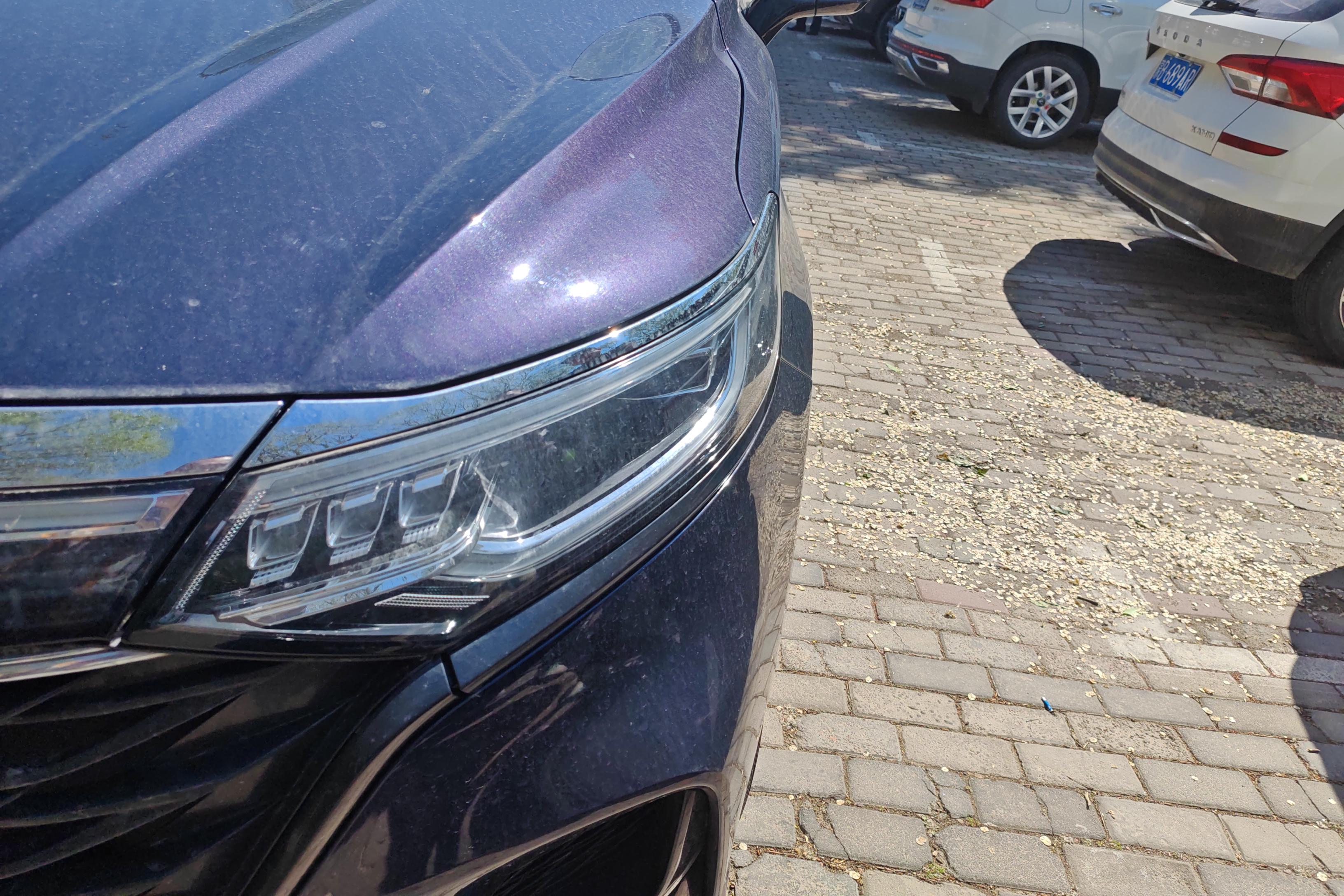 荣威iMAX8 2021款 2.0T 自动 Supreme陆尊版 (国Ⅵ) 