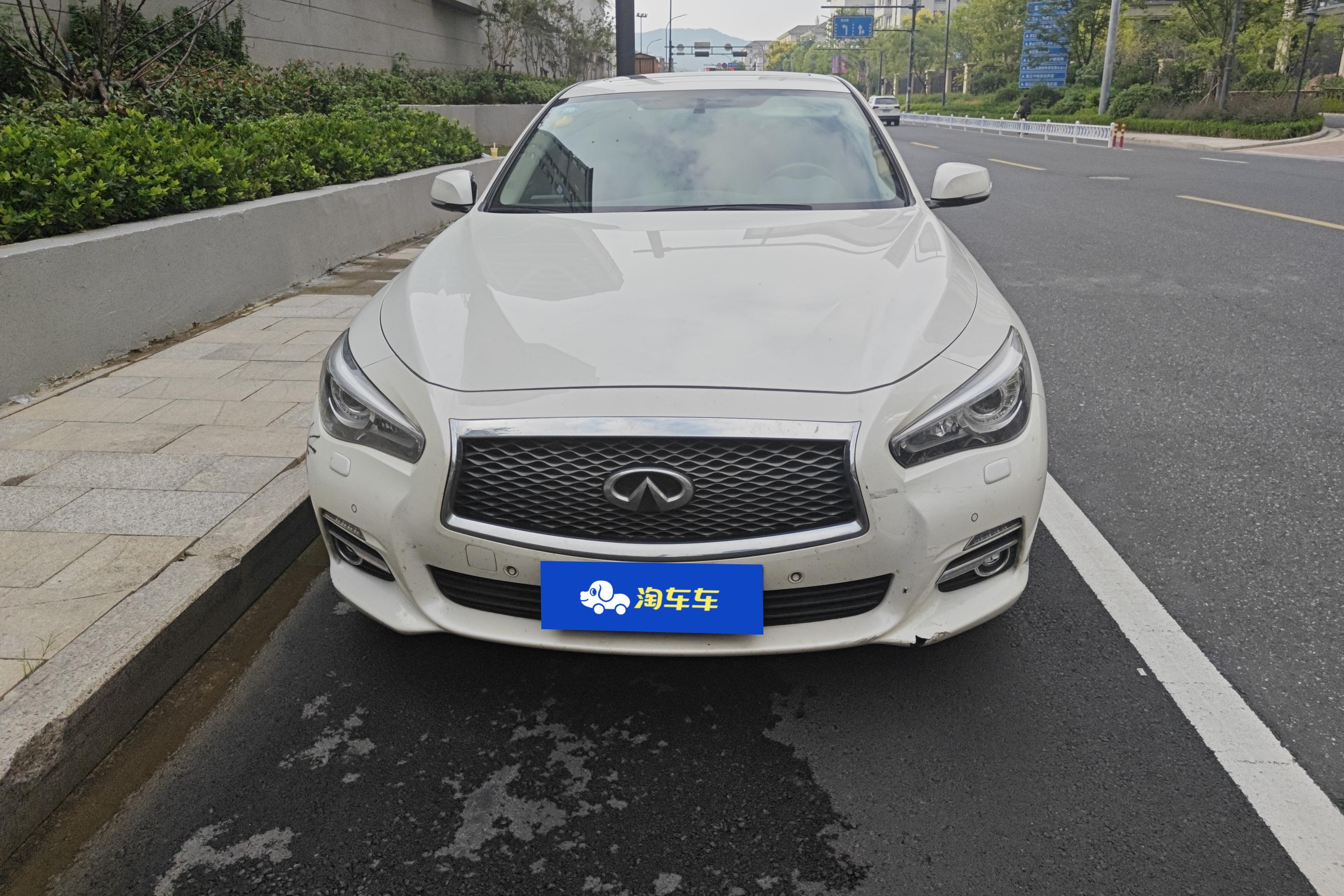 英菲尼迪Q50L 2015款 2.0T 自动 悦享版 (国Ⅴ) 