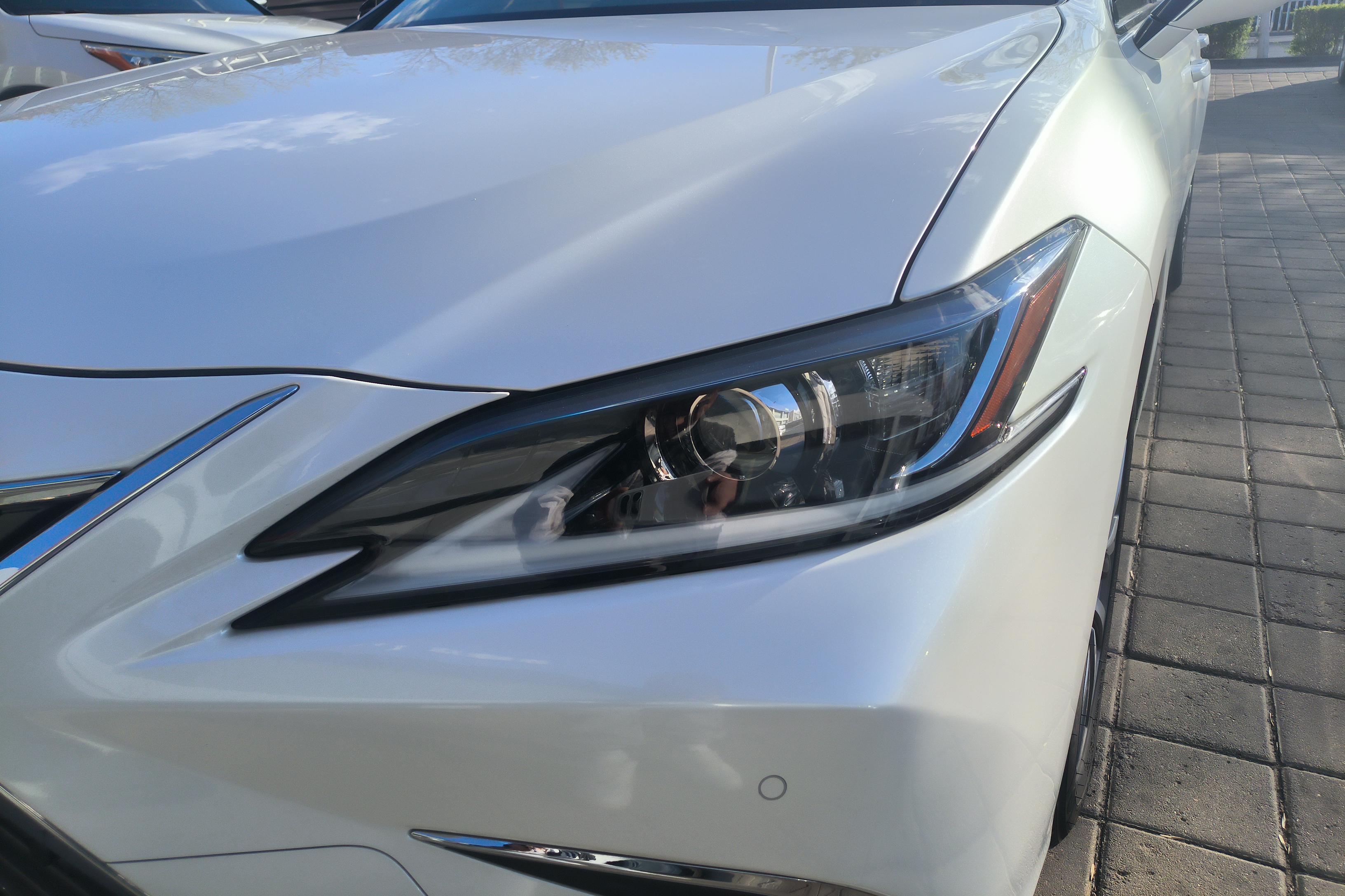 雷克萨斯ES 200 [进口] 2020款 2.0L 自动 卓越版 