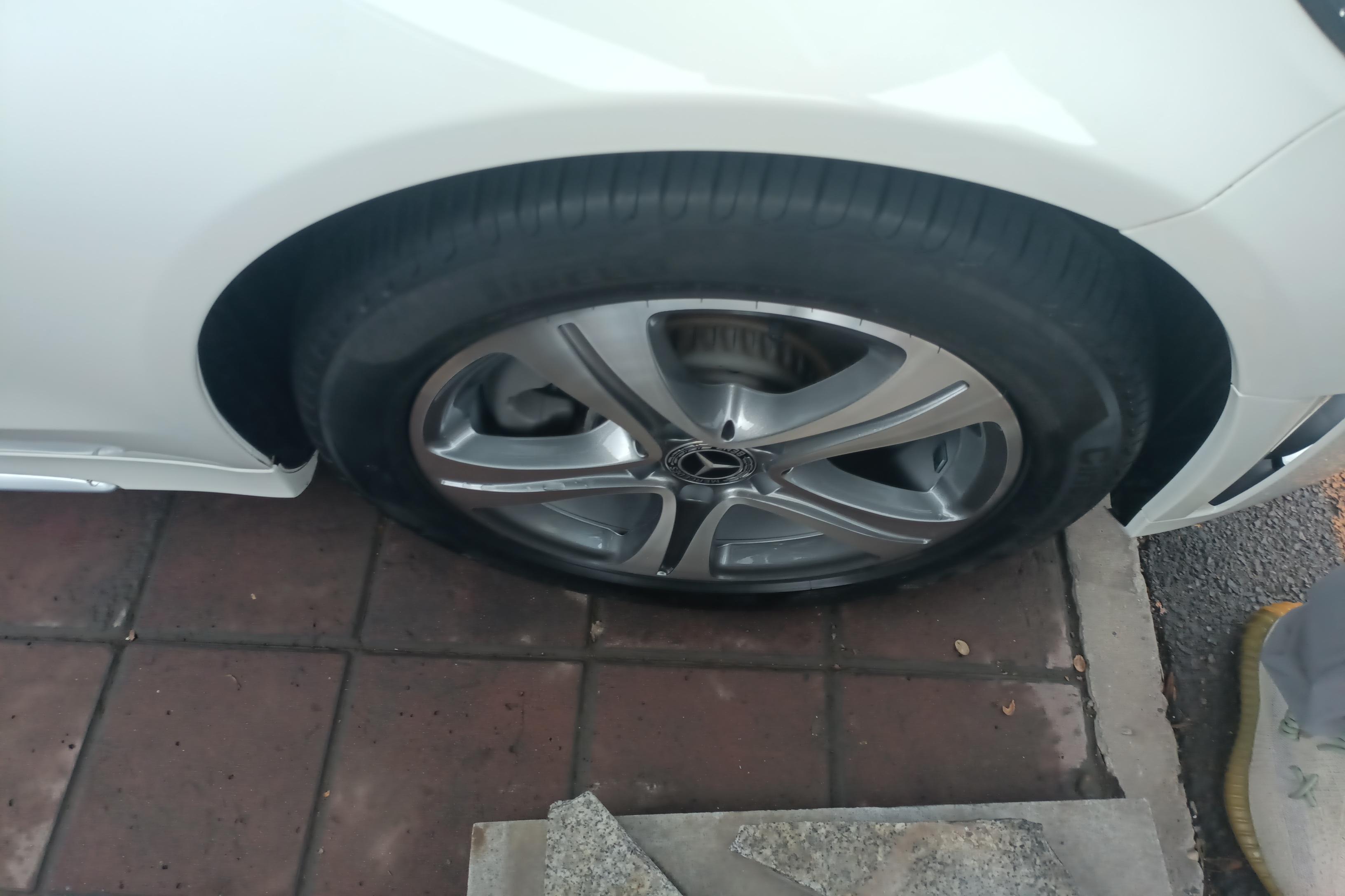 奔驰C级 C260L 2019款 1.5T 自动 运动版改款 (国Ⅵ) 
