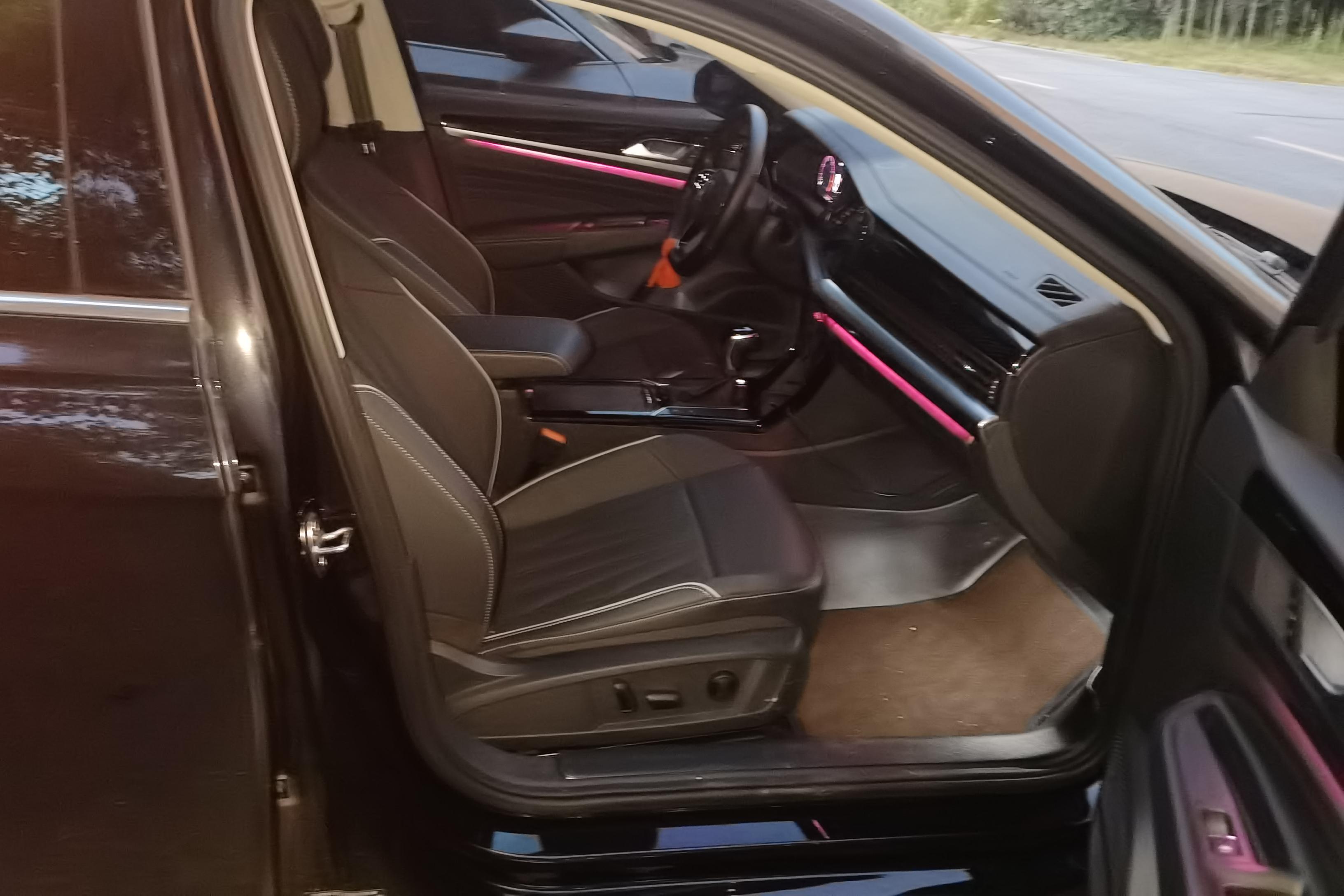 大众帕萨特 2023款 2.0T 自动 汽油 330TSI豪华版 (国Ⅵ) 