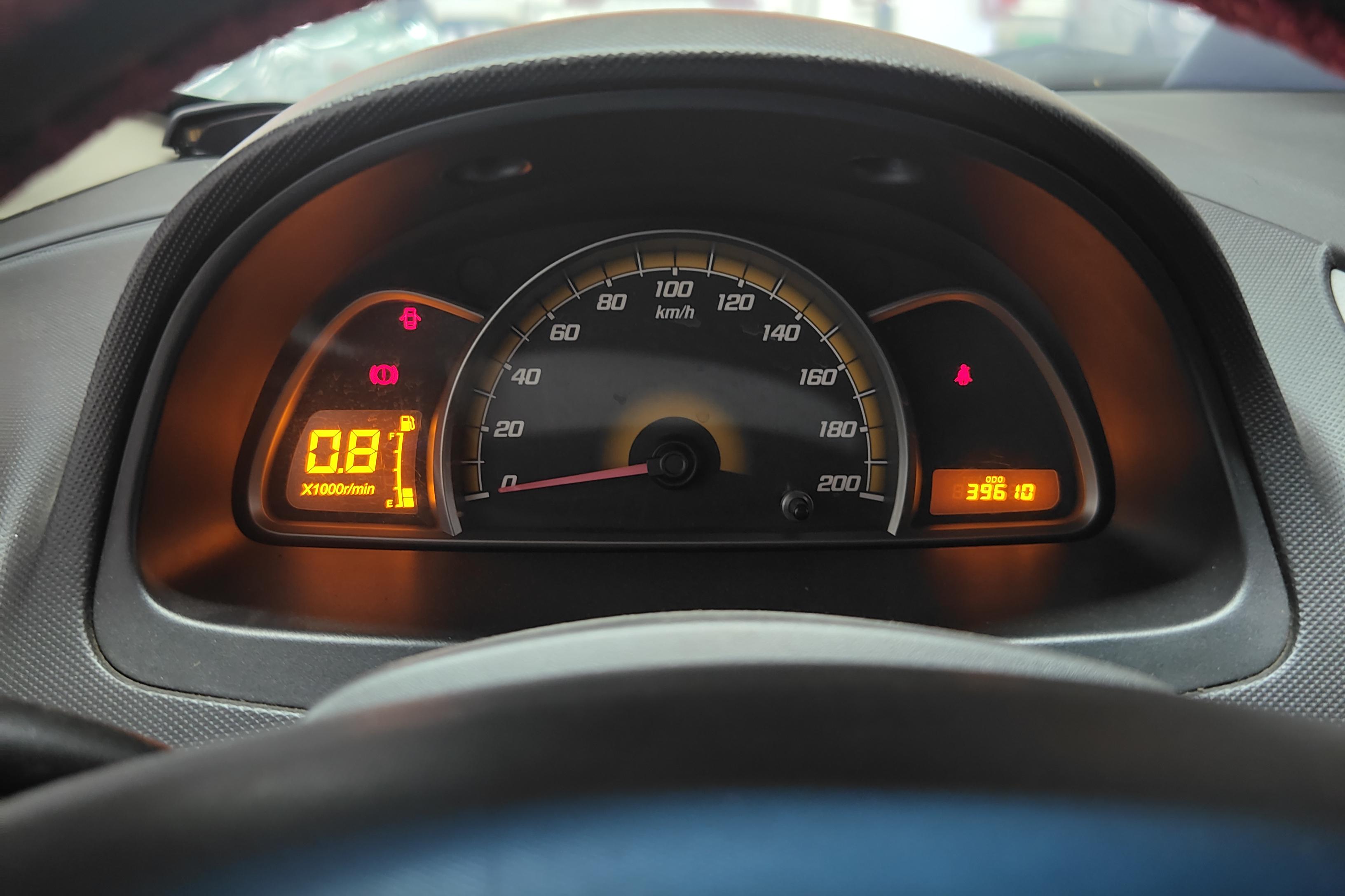 雪佛兰赛欧 2013款 1.4L 手动 4门5座三厢车 理想幸福版 (国Ⅳ) 