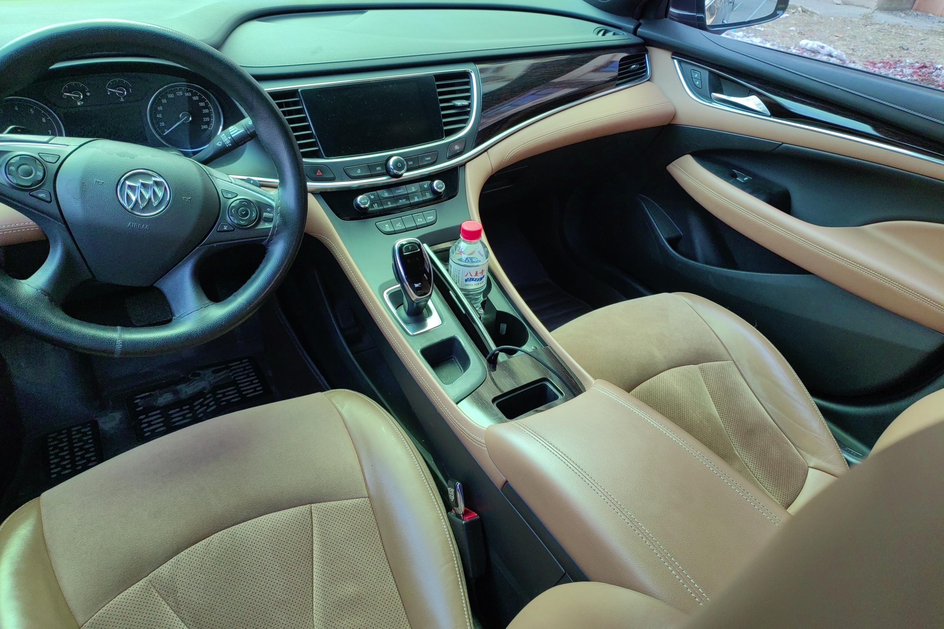 别克君越 2016款 2.0T 自动 28T尊享型 (国Ⅴ) 