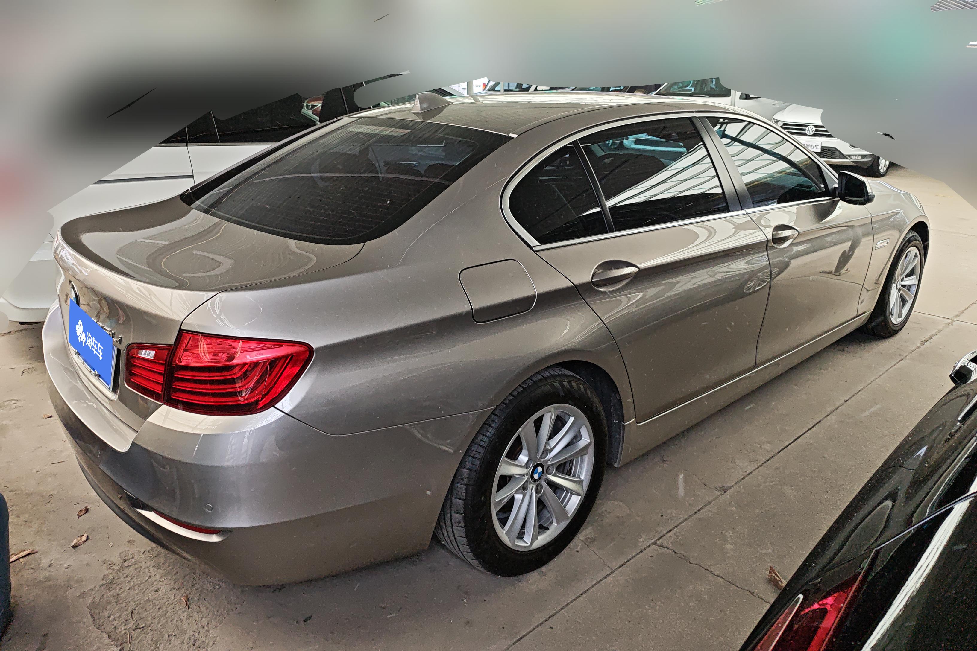 宝马5系 520Li 2017款 2.0T 自动 汽油 典雅型 (国Ⅴ) 