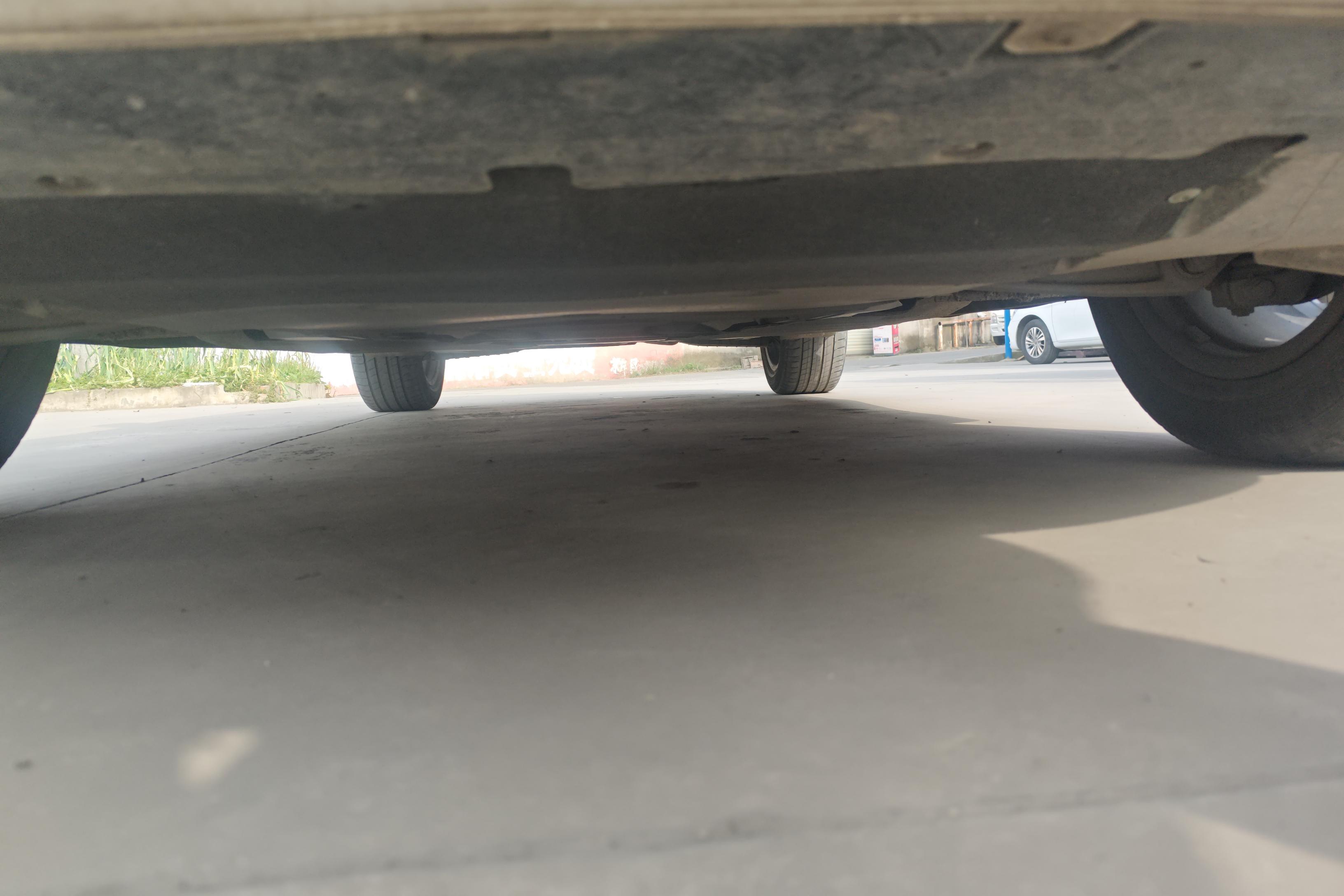 奥迪Q5L 40TFSI 2020款 2.0T 自动 荣享时尚型 (国Ⅵ) 