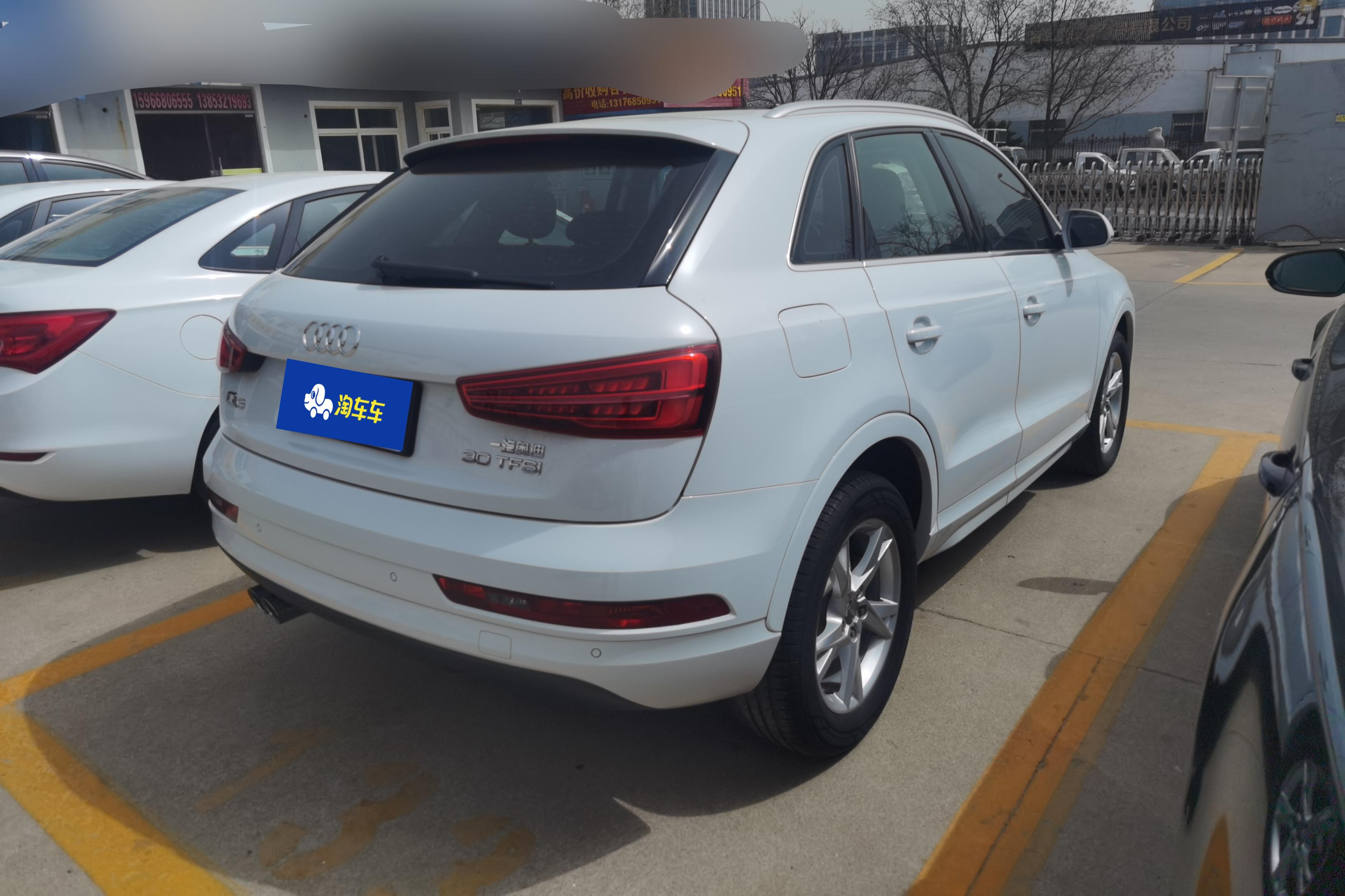 奥迪Q3 30TFSI 2018款 1.4T 自动 前驱 时尚型30周年纪念版 (国Ⅴ) 