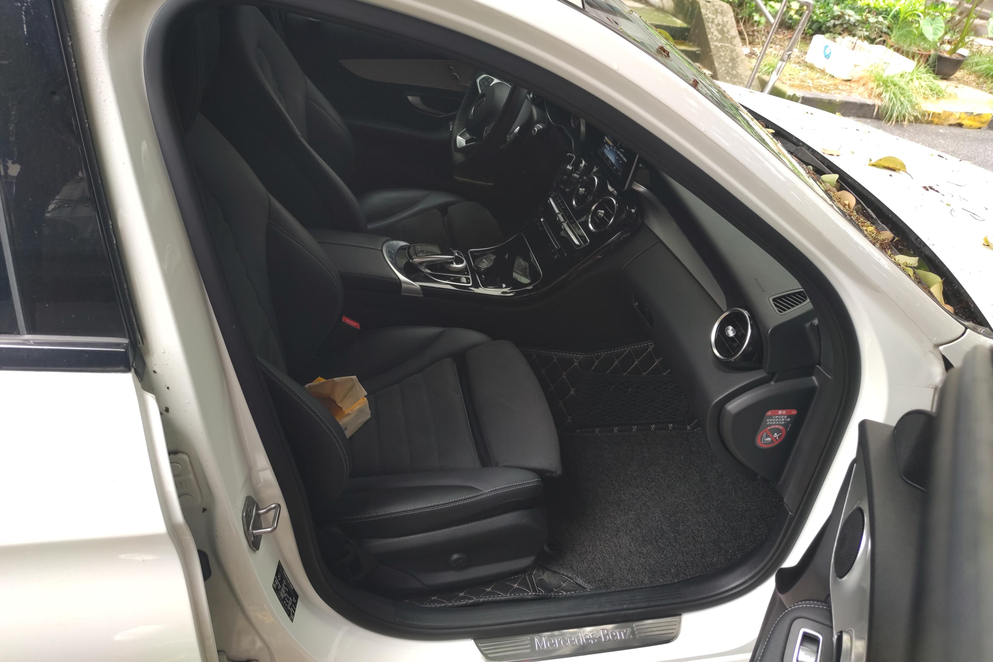 奔驰C级 C200 2017款 2.0T 自动 运动版 (国Ⅴ) 