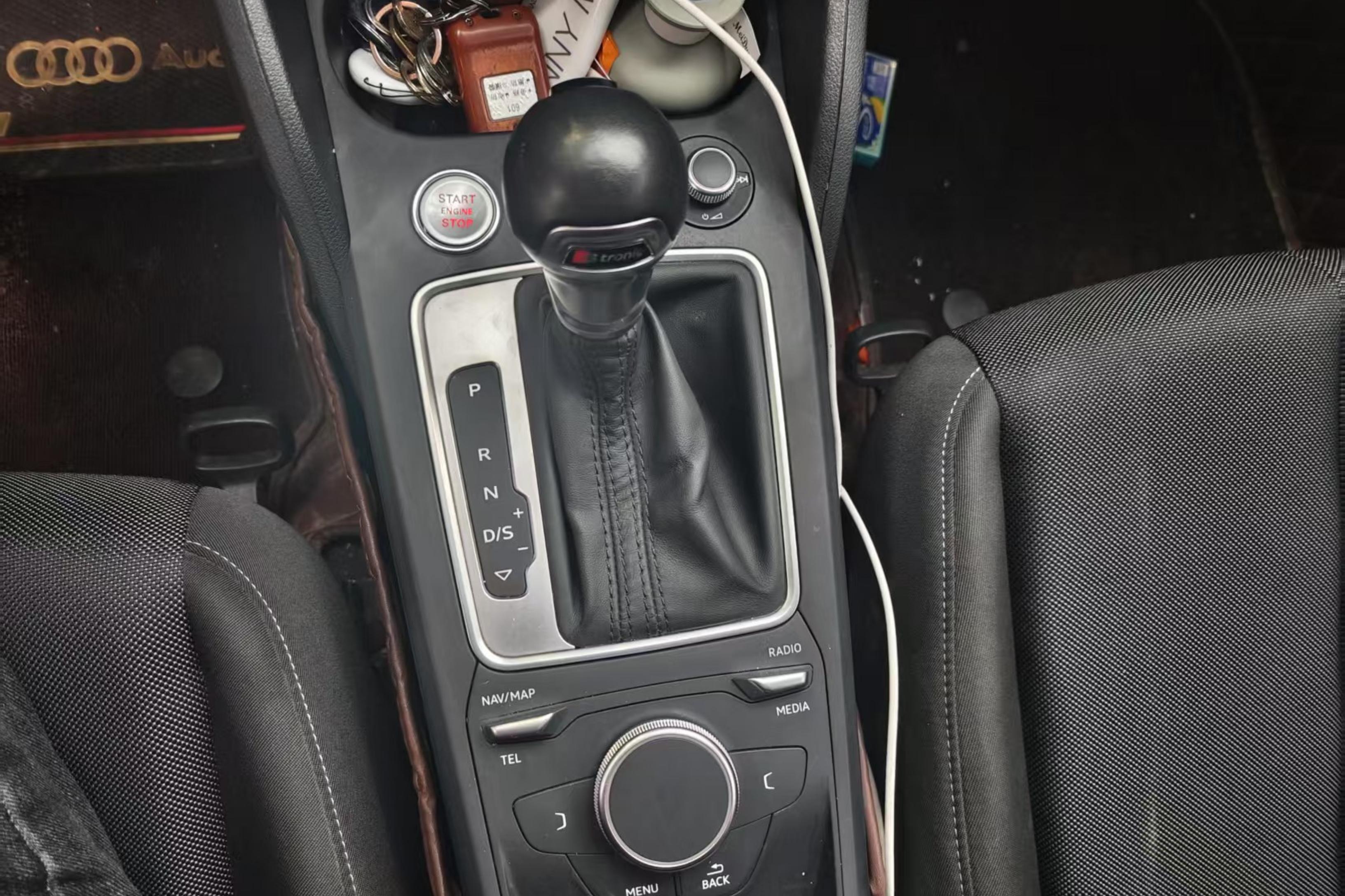奥迪Q2L 35TFSI 2021款 1.4T 自动 进取动感型 (国Ⅵ) 