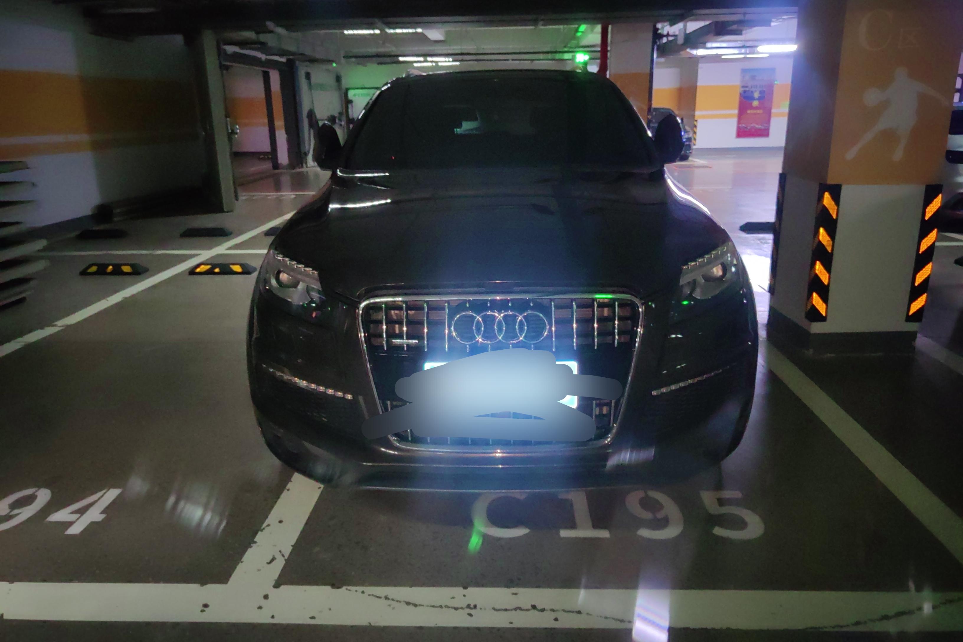 奥迪Q7 35 [进口] 2015款 3.0T 自动 运动型 