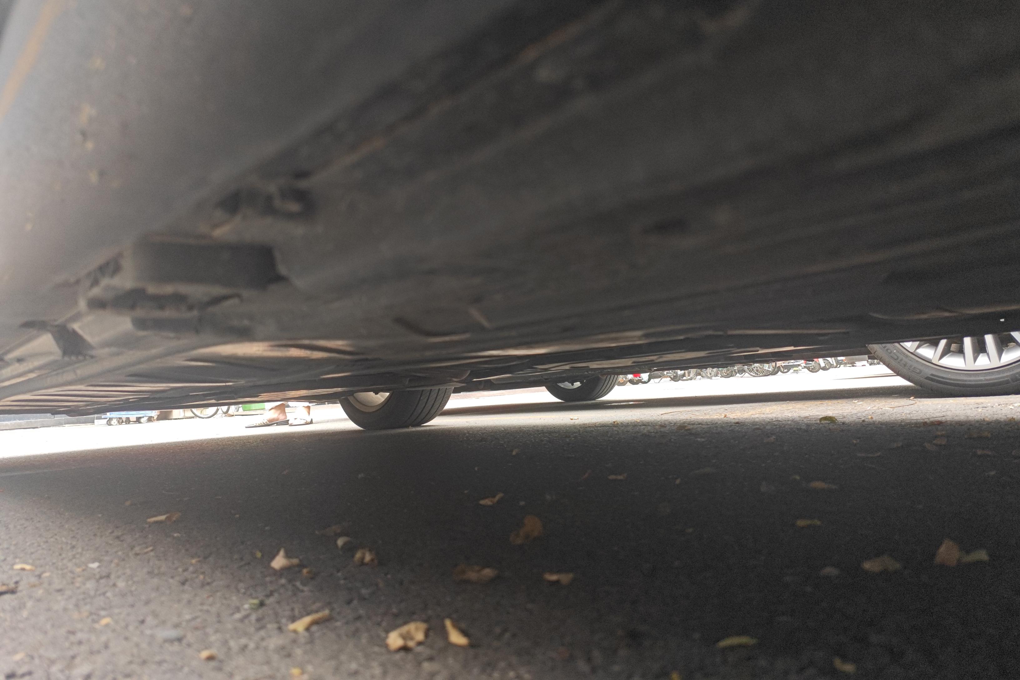 奔驰E级 E300L 2018款 2.0T 自动 汽油 豪华型改款 (国Ⅴ) 