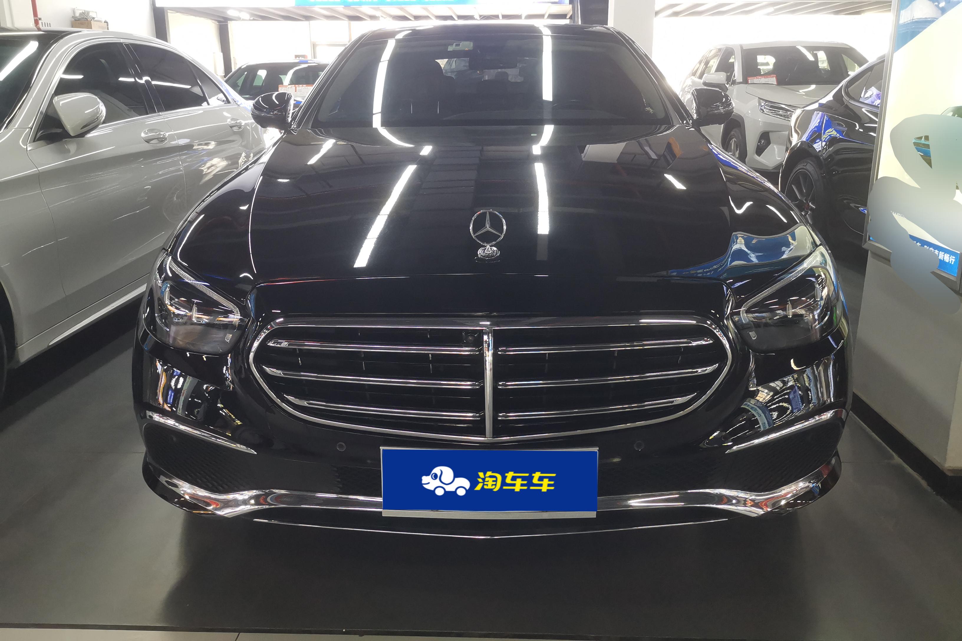 奔驰E级 300L 2022款 2.0T 自动 汽油 豪华型 (国Ⅵ) 