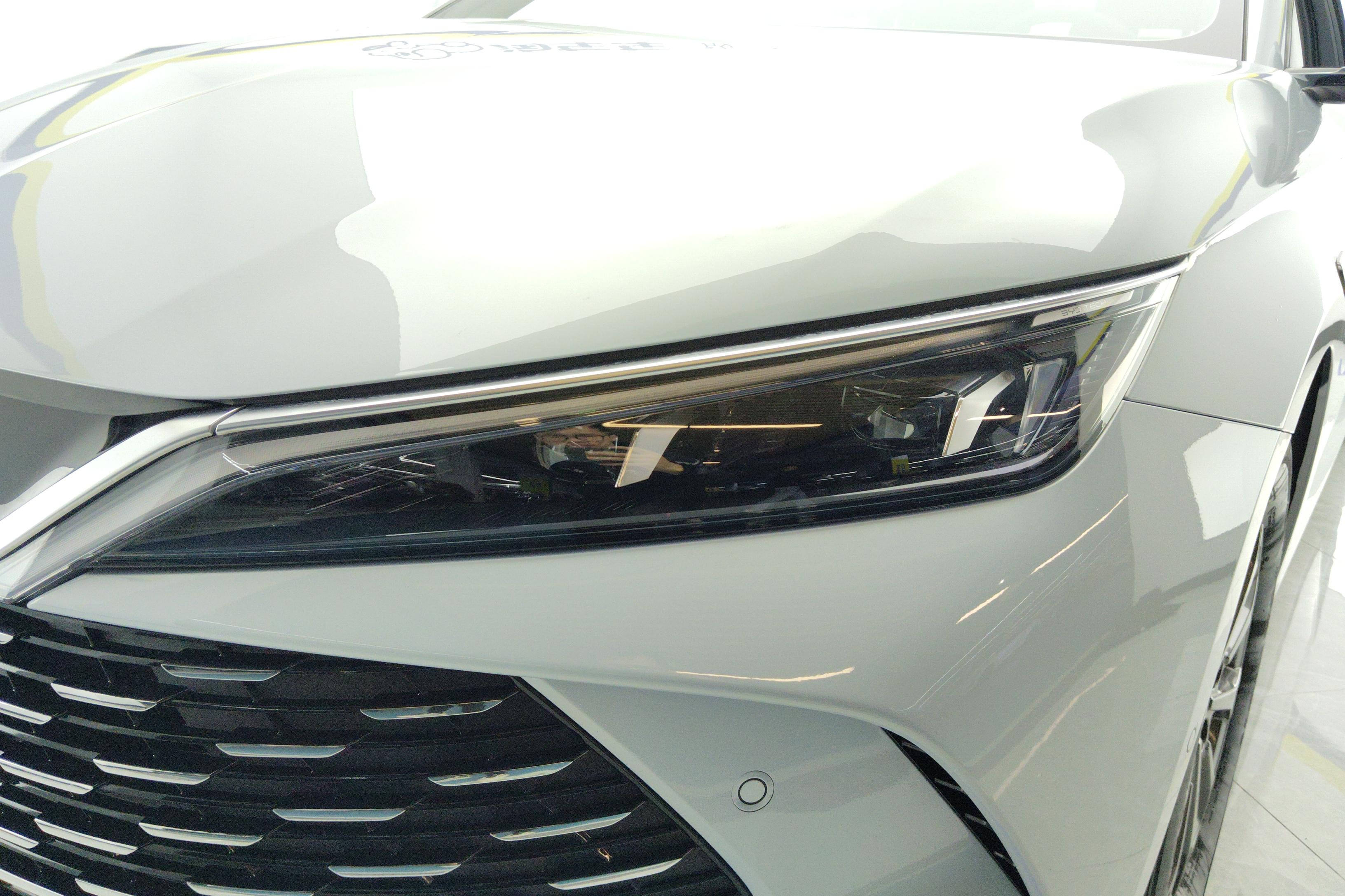 比亚迪秦L DM-i智驾版 2025款 1.5L 自动 80KM领先型 (国Ⅵ) 