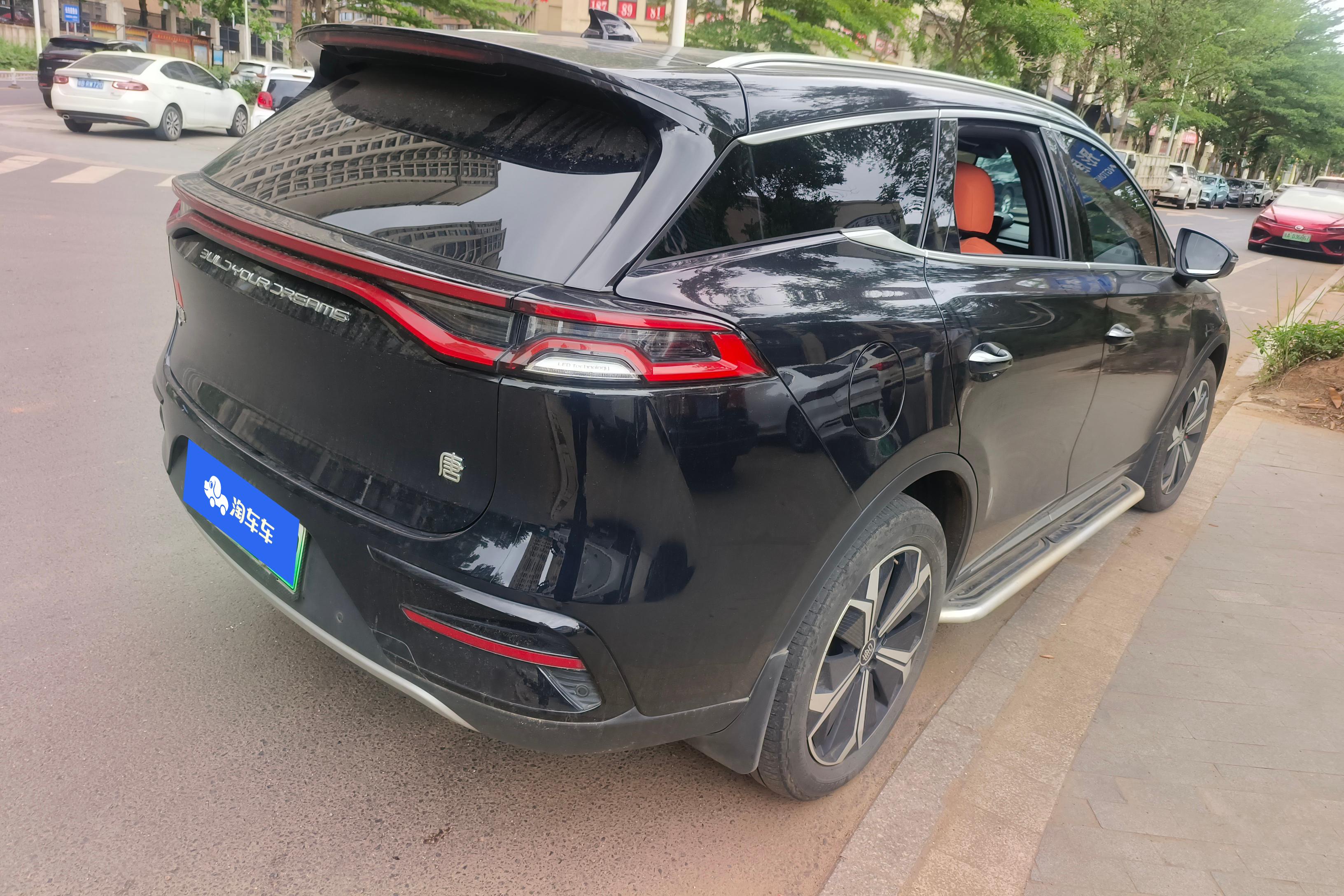 比亚迪唐EV 2022款 自动 730km尊享型 纯电动 