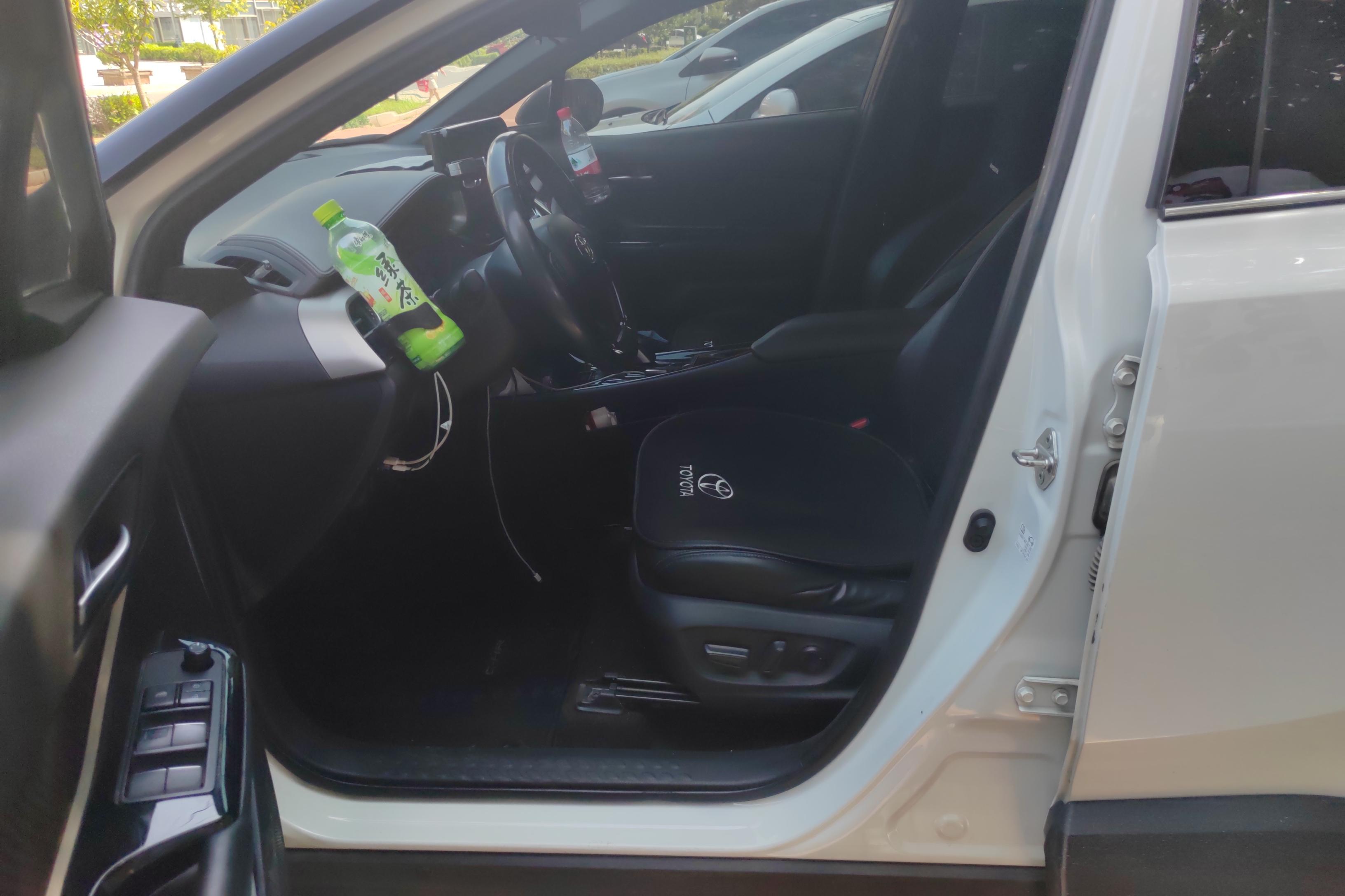 丰田C-HR EV 2020款 自动 尊贵天窗版 纯电动 