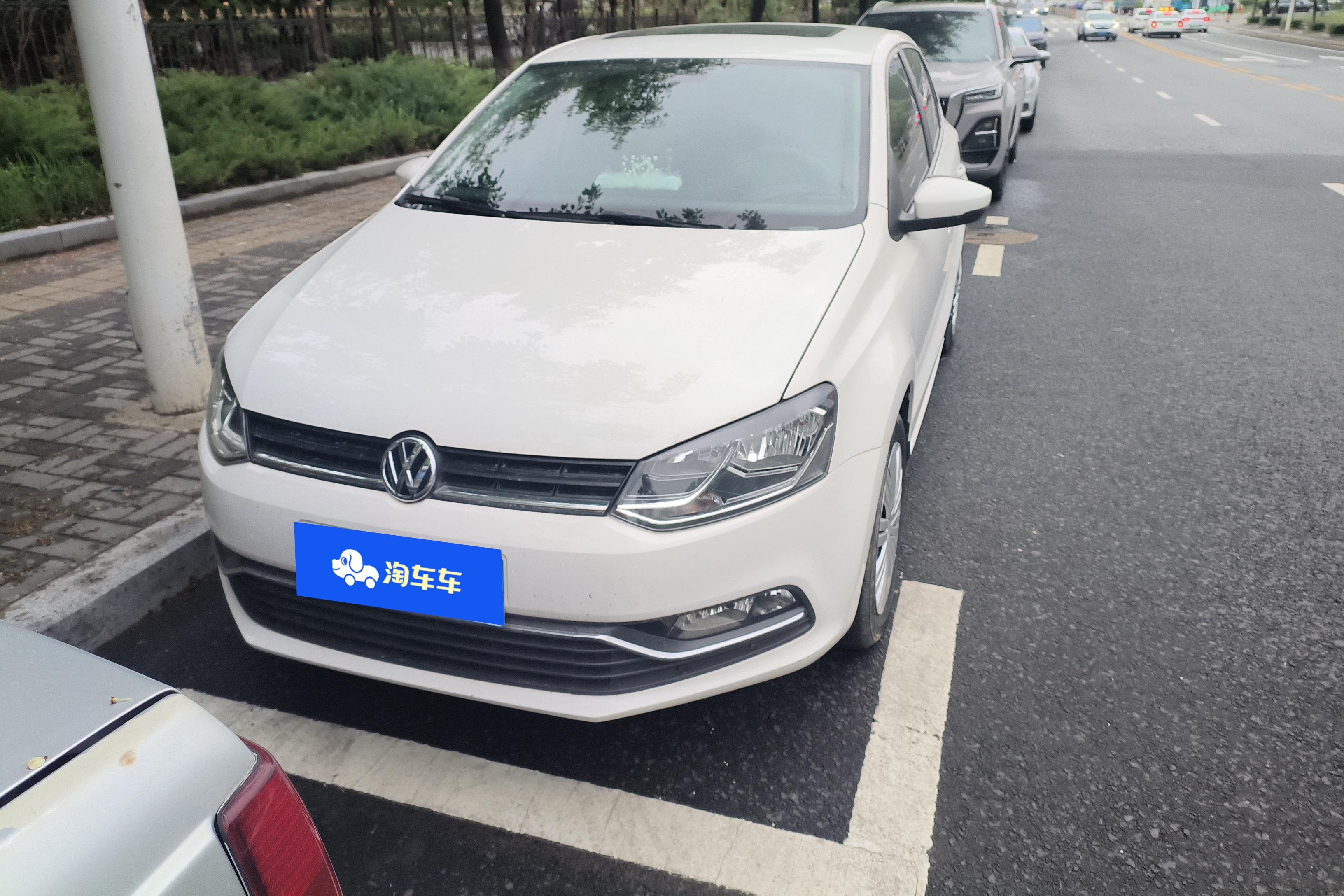 大众POLO 2016款 1.6L 自动 5门5座两厢车 豪华版 (国Ⅴ) 